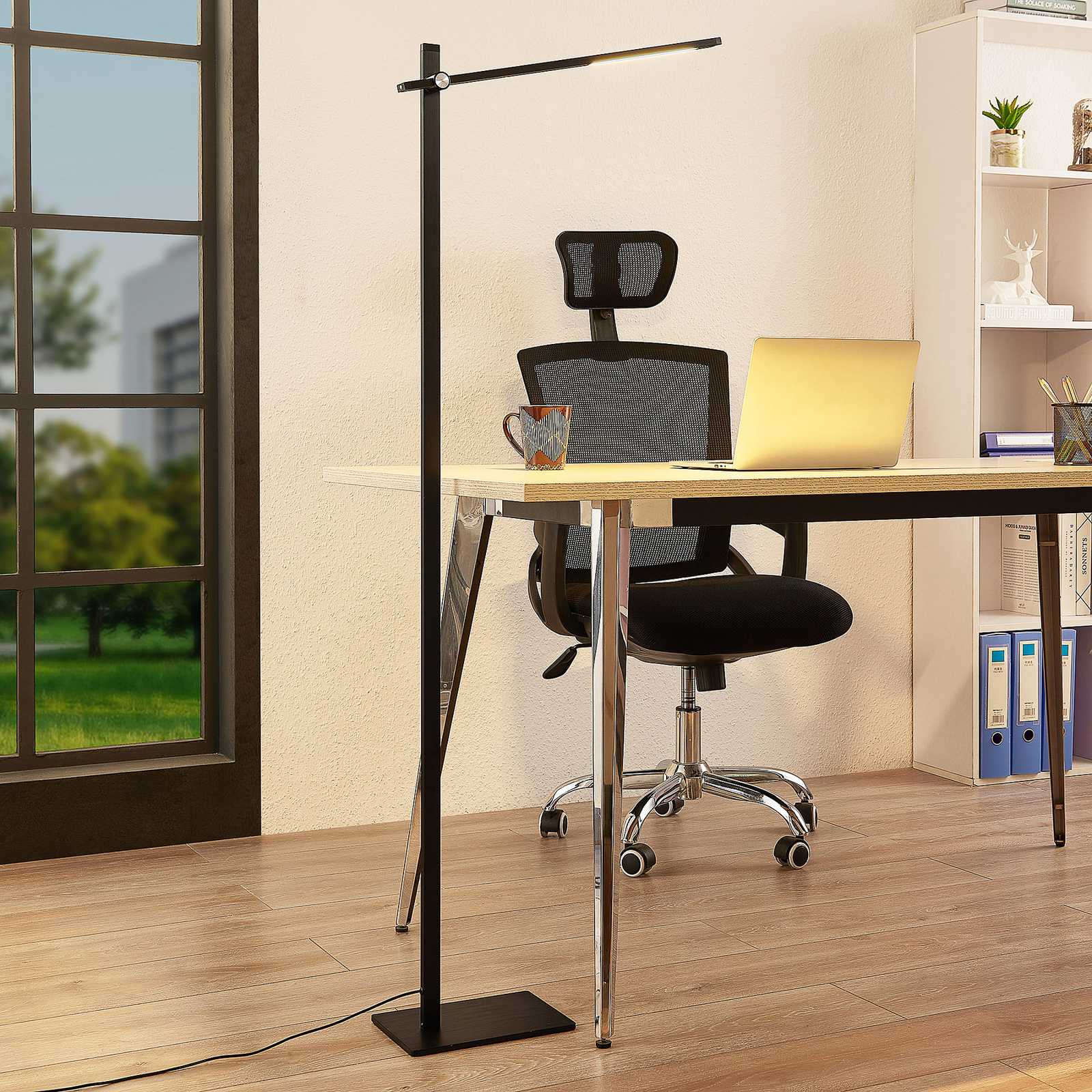 Lucande Wasko LED stojací lampa