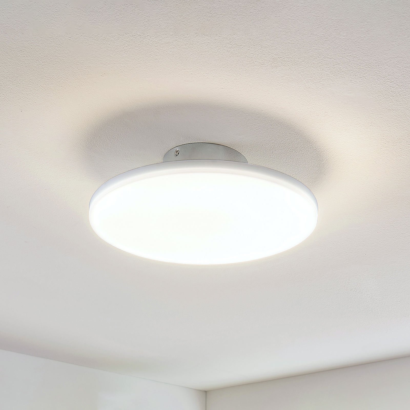 Lucande Sherko LED ceiling light, round, one-bulb, for Workroom / Office, polycarbonate, metal, 17.6 W, energy efficiency: A+, H: 8.3 cm