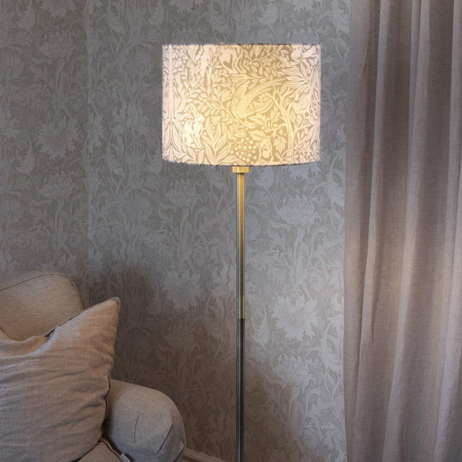 Stehleuchte Amy, Eldertree grün/gold, Höhe 150 cm, E27