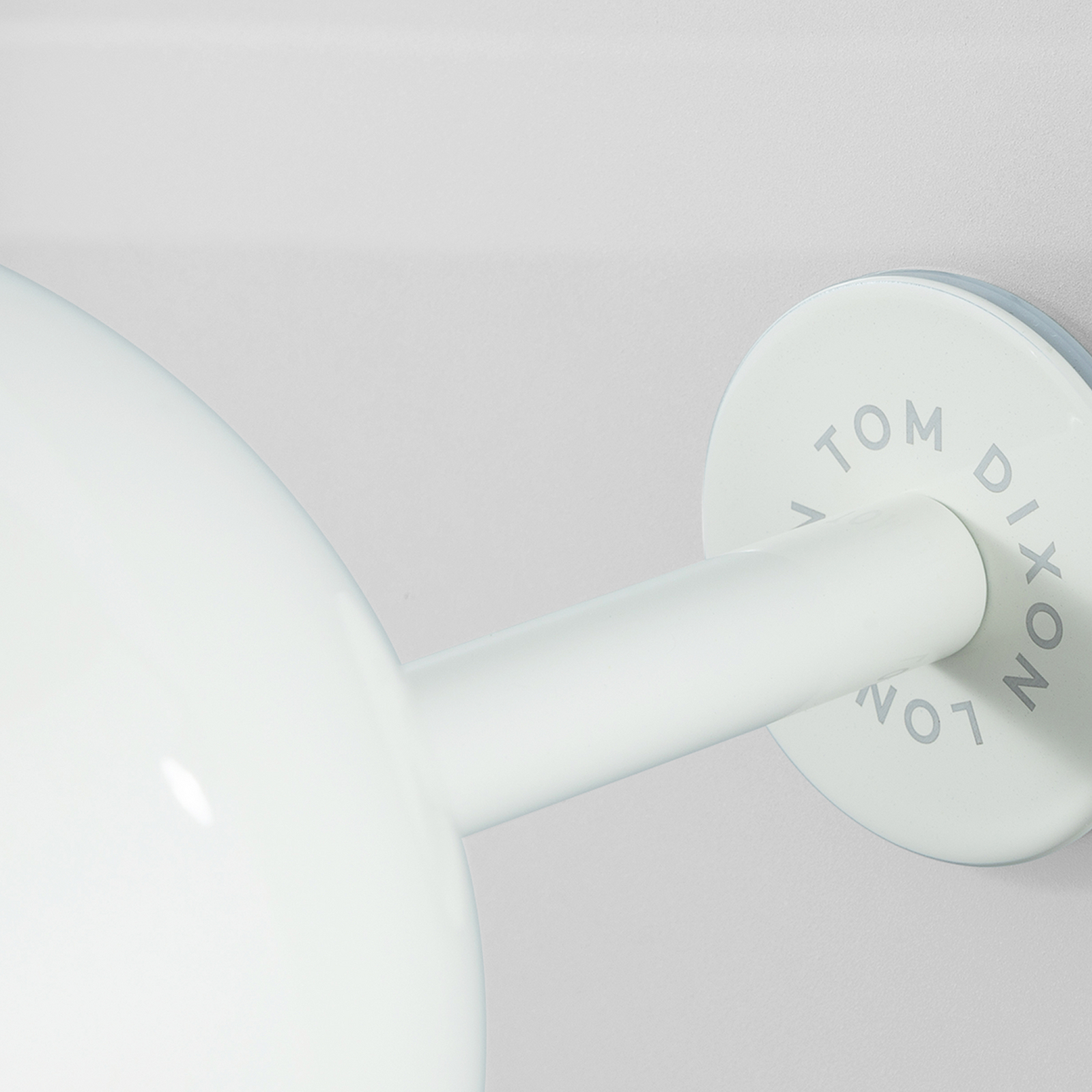 Tom Dixon lampada LED da tavolo Bell, bianco, altezza 43 cm, dimmerabile