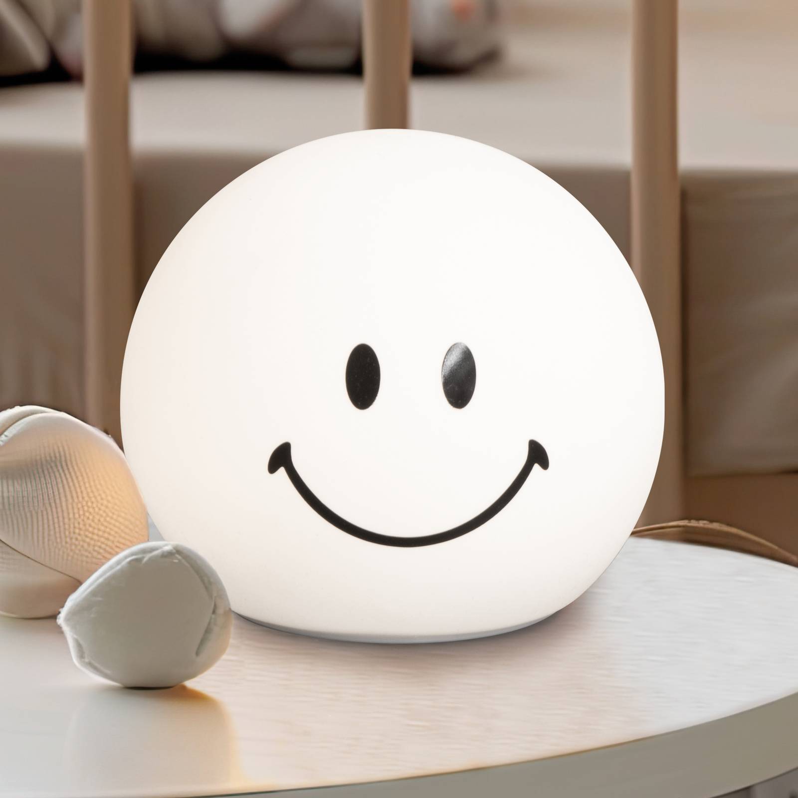 FH Lighting Luminaire LED rechargeable Smiley, blanche, Ø 13 cm, silicone