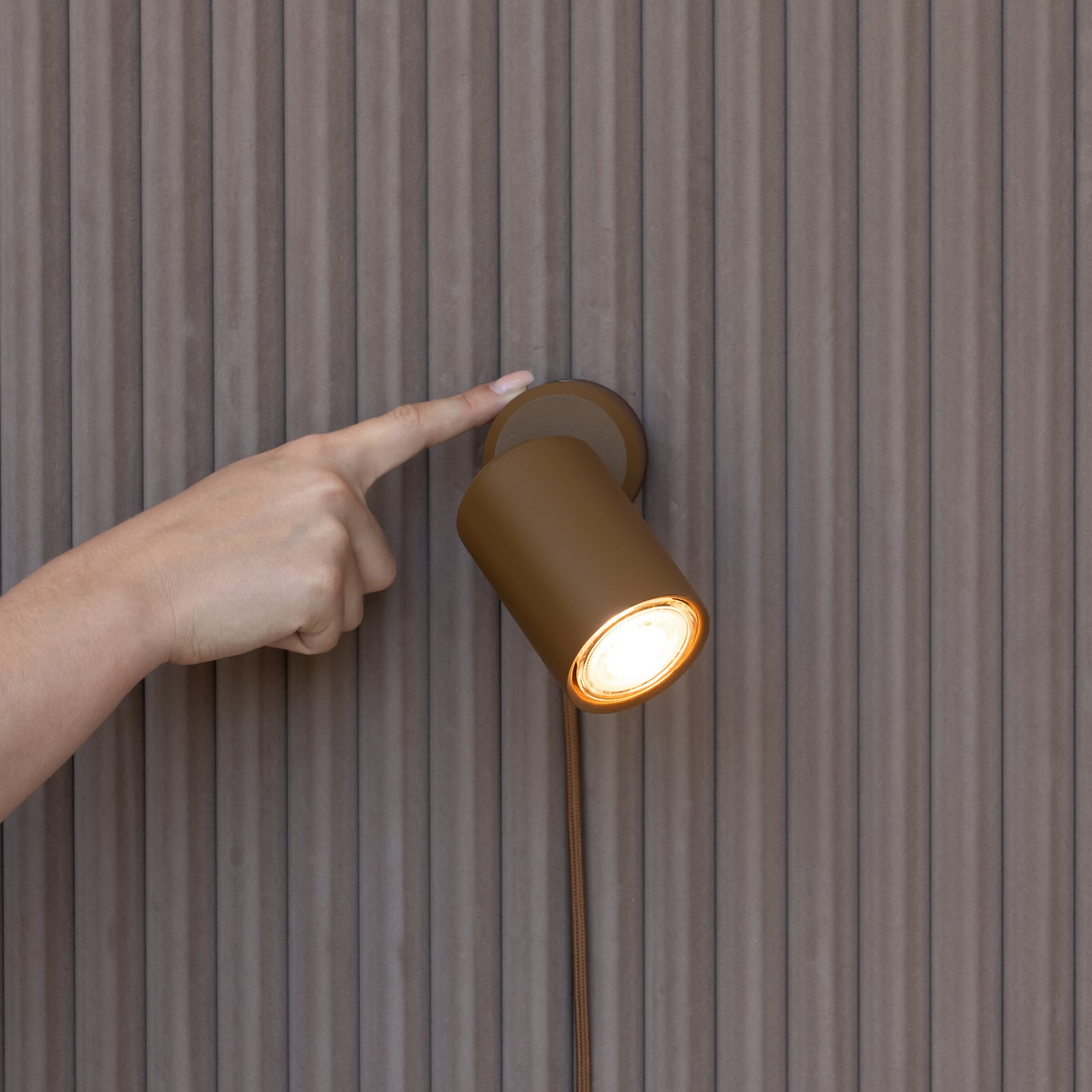 IT'S ABOUT ROMI Applique murale Milan, marron, Ø 6 cm, métal