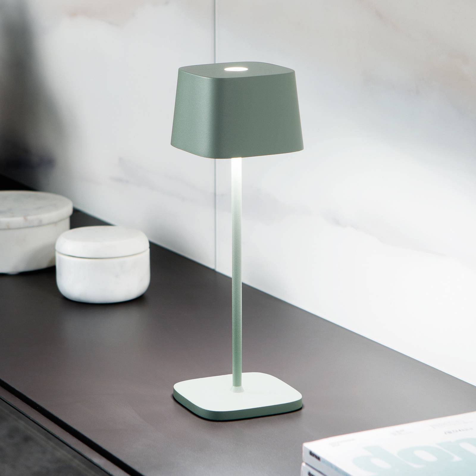 Zafferano Ofelia 3K Lampe de table à accu IP65 sauge