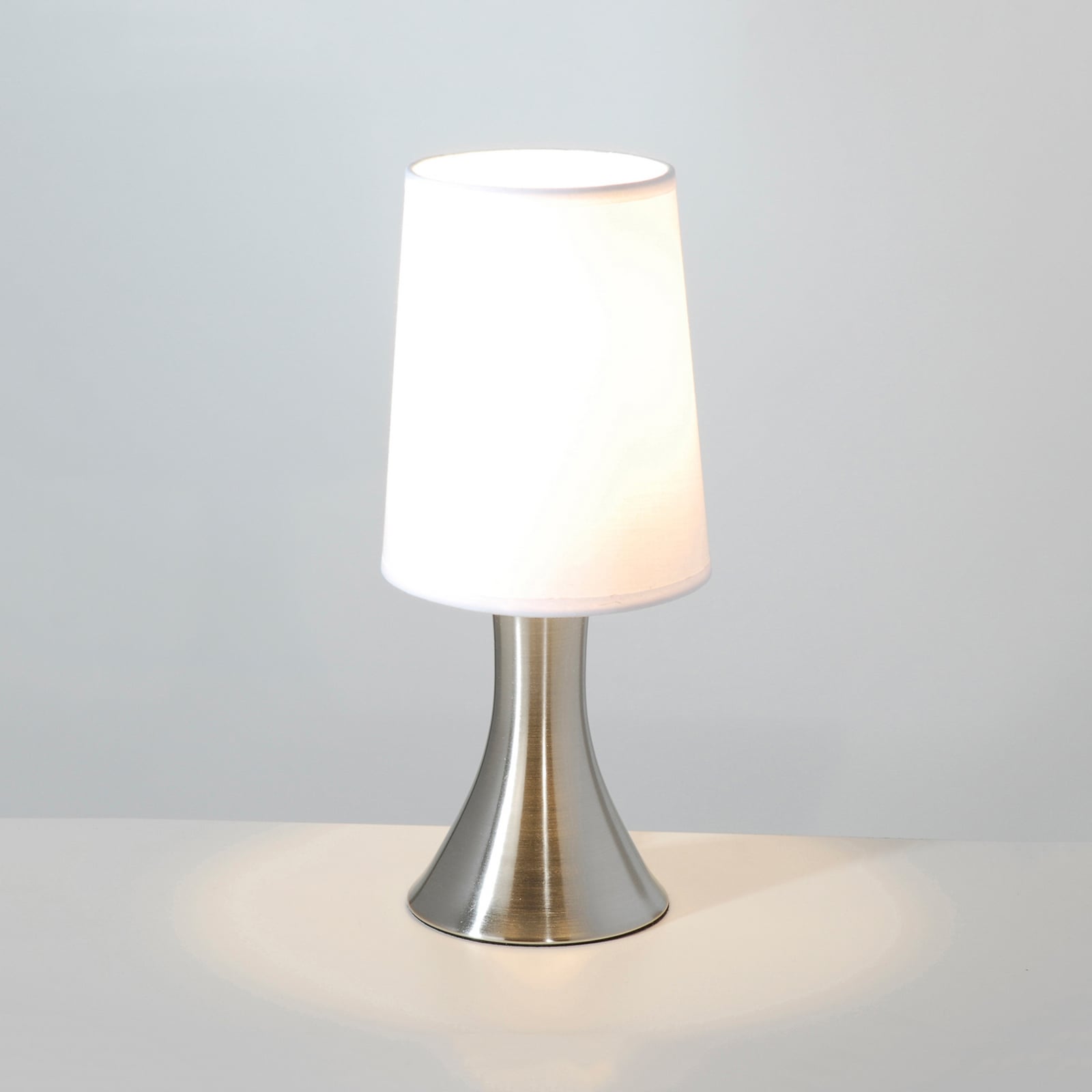Lampada da tavolo Tilt in alluminio/bianco, altezza 31 cm - COREP SAS
