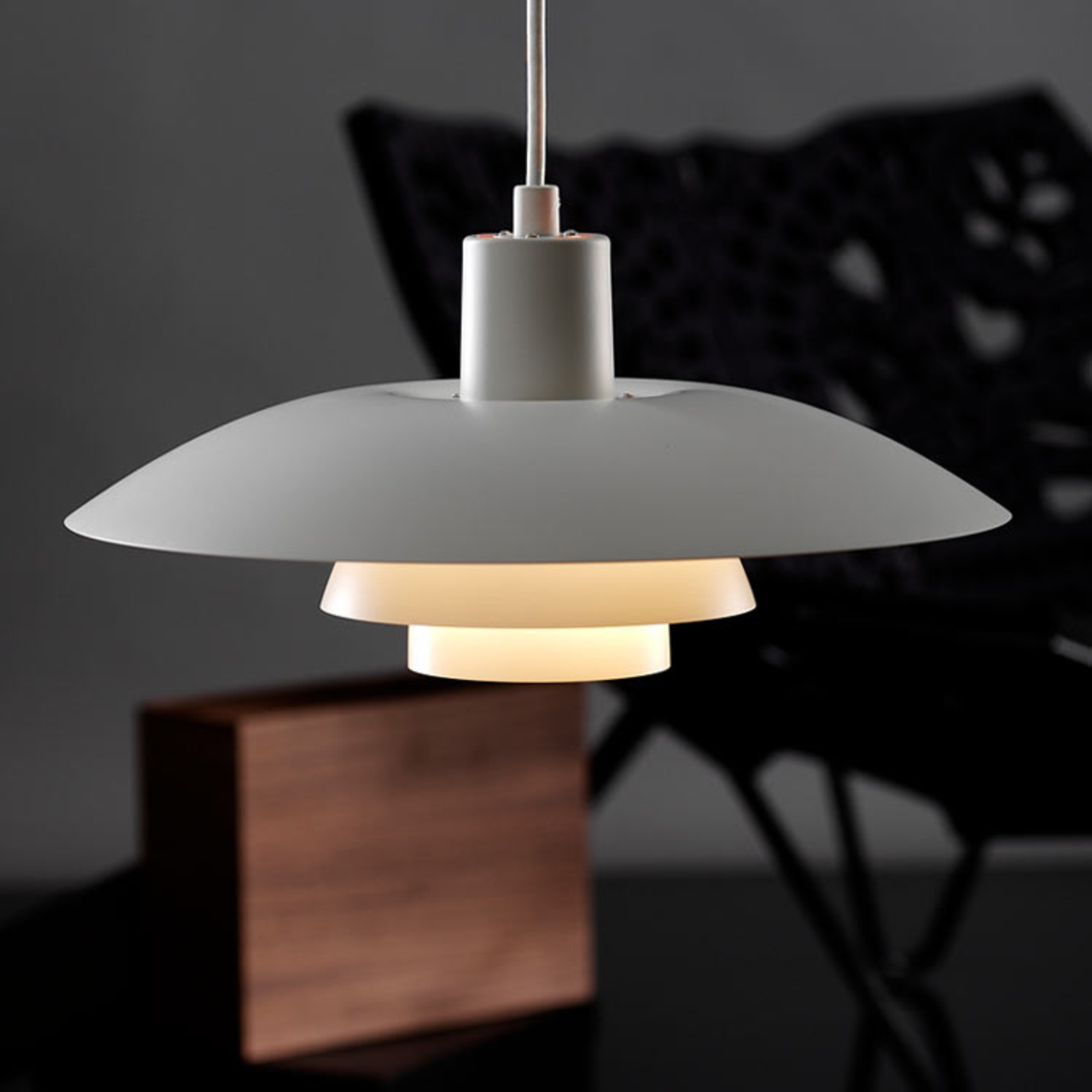 Louis Poulsen PH 4/3 – lampa wisząca, 40 cm