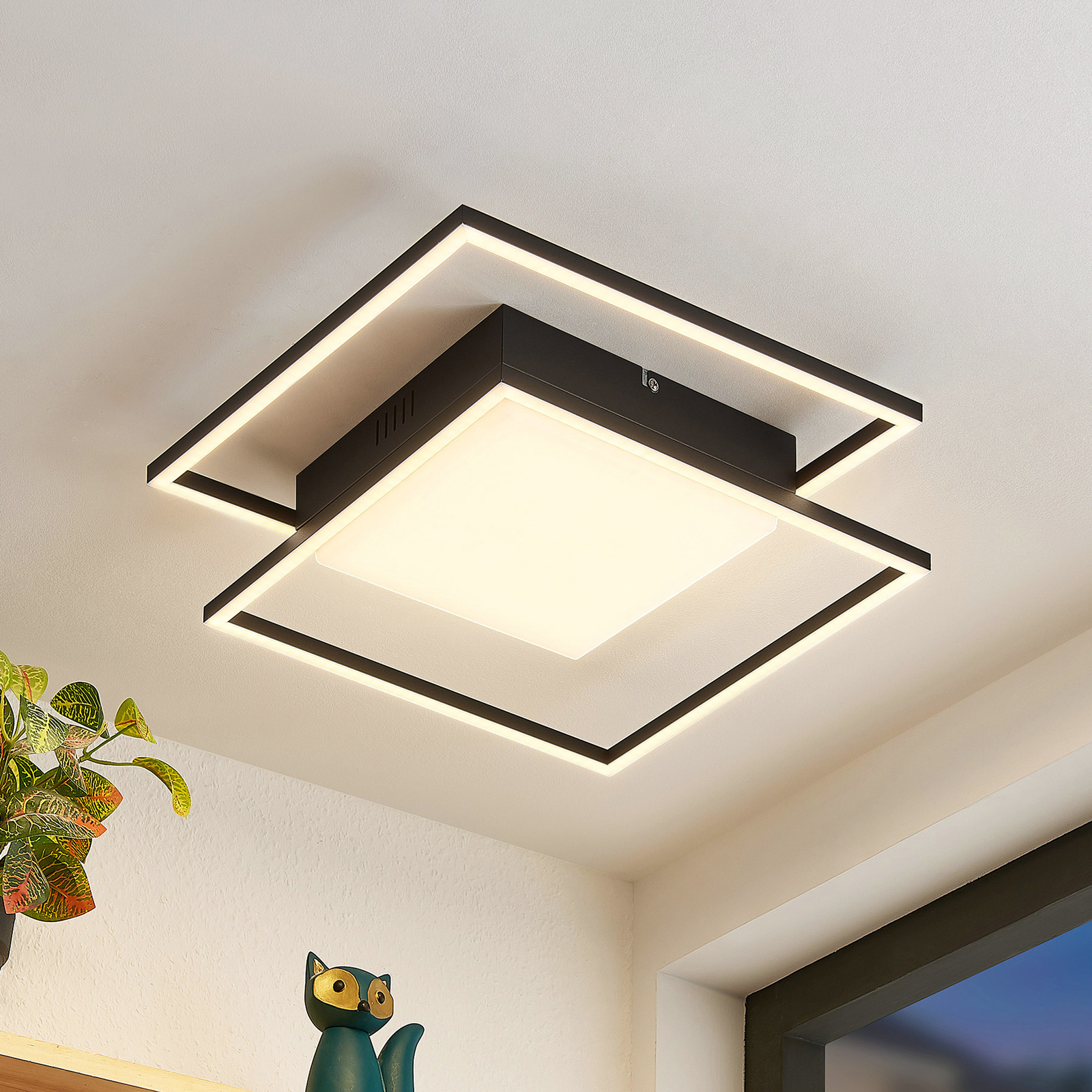 Lindby Zayd LED stropní svítidlo, černá, stmívač