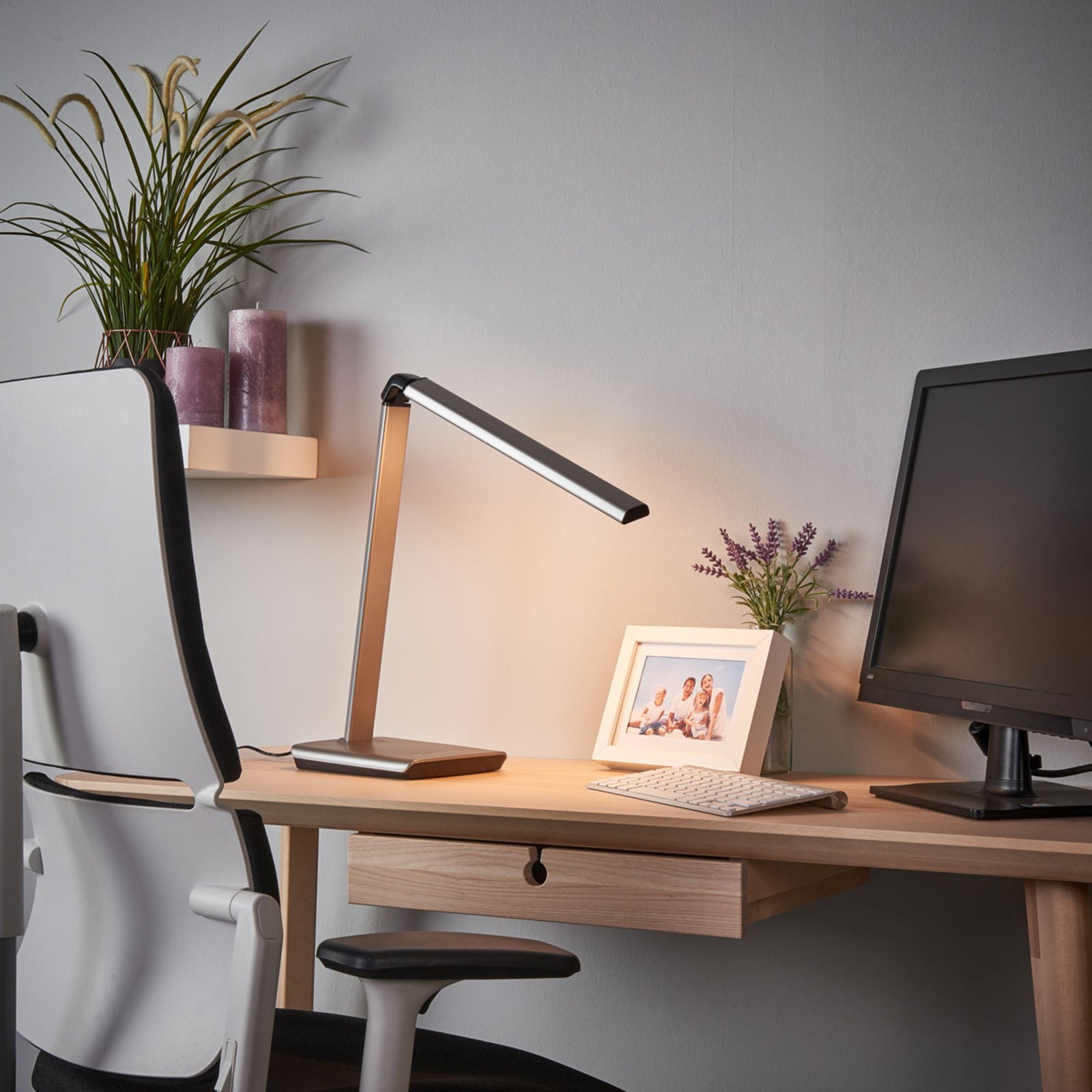 Kuno Bordslampa Grey - Lindby