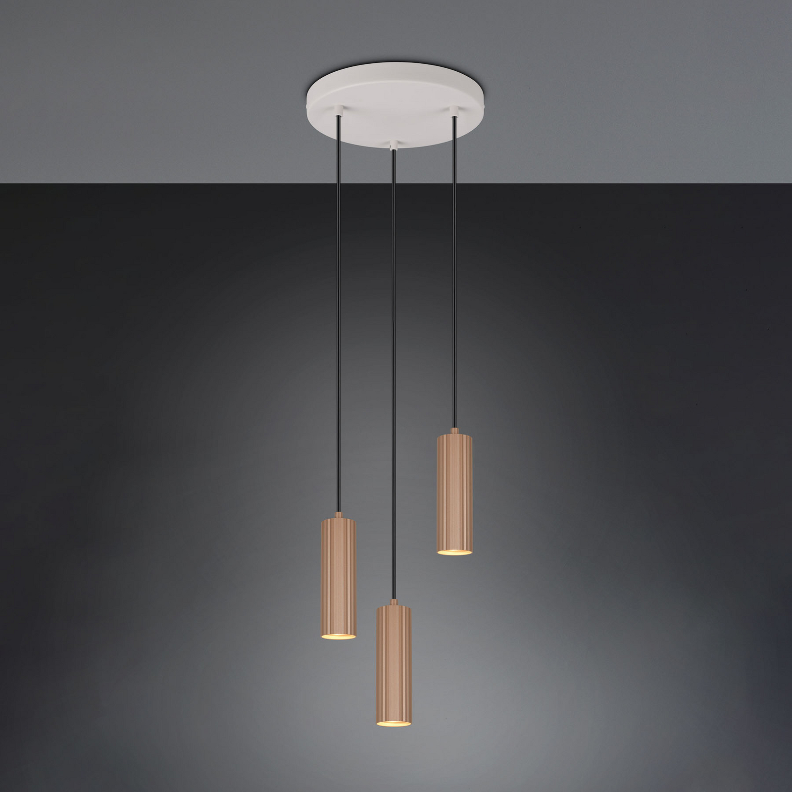 Suspension Soka, marron/gris, Ø 28 cm, métal, à 3 lampes. Suspension Soka, marron/gris, Ø 28 cm, métal, à 3 lampes.