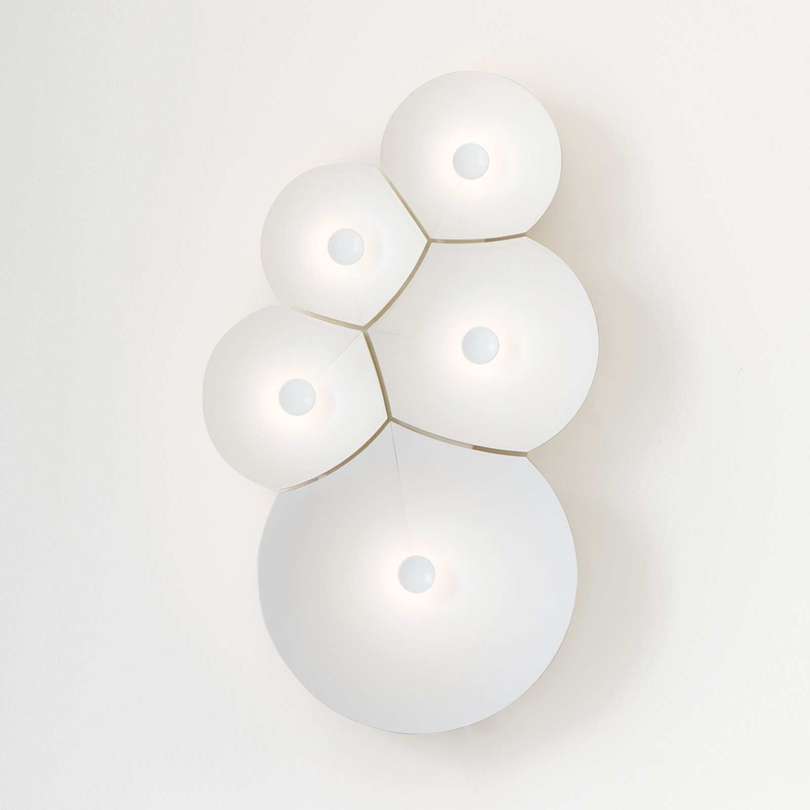 Bulbullia LED Wandleuchte 62x37 - Luceplan