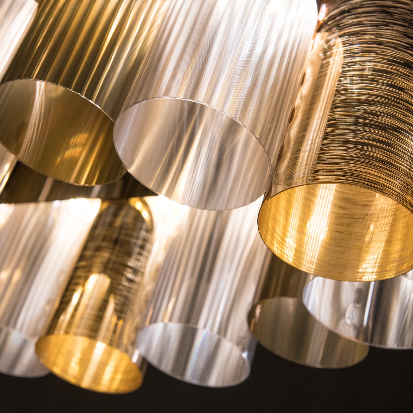 Slamp LED hanging light La Lollo, gold-coloured, 140 cm