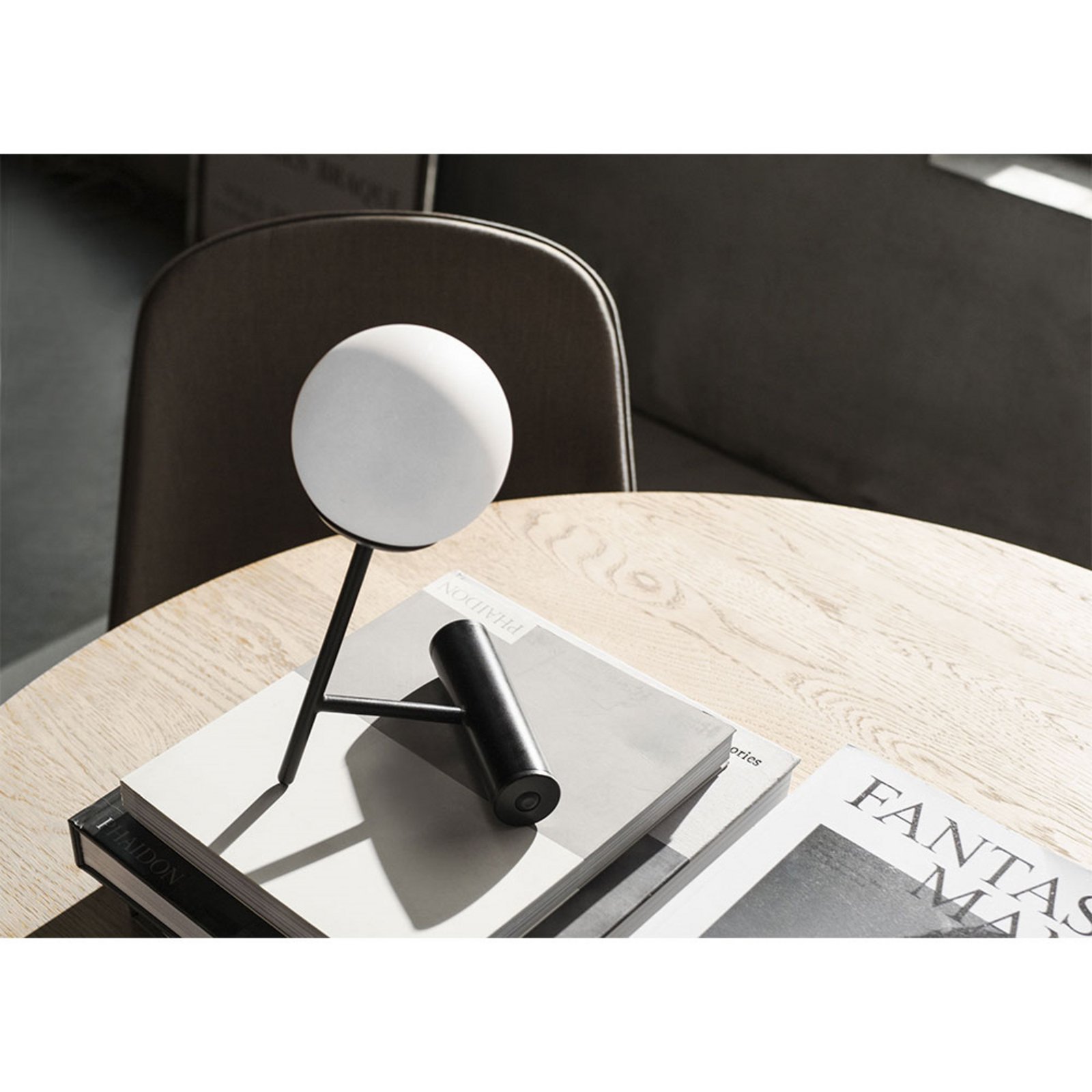 Phare LED Stolová Lampa Light Grey - Audo Copenhagen