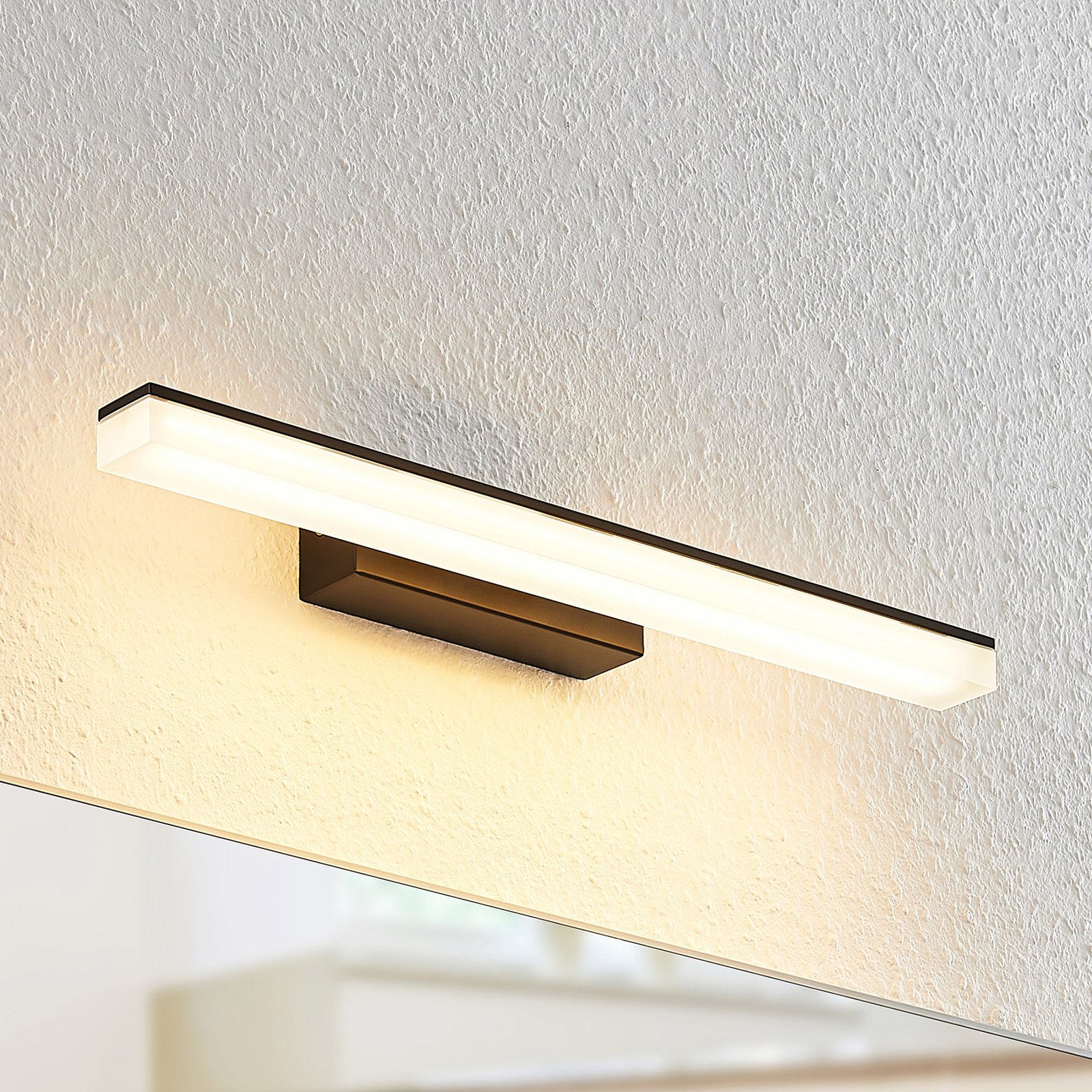 Lisana LEDAplique de Pared IP44 L46 Black - Lucande