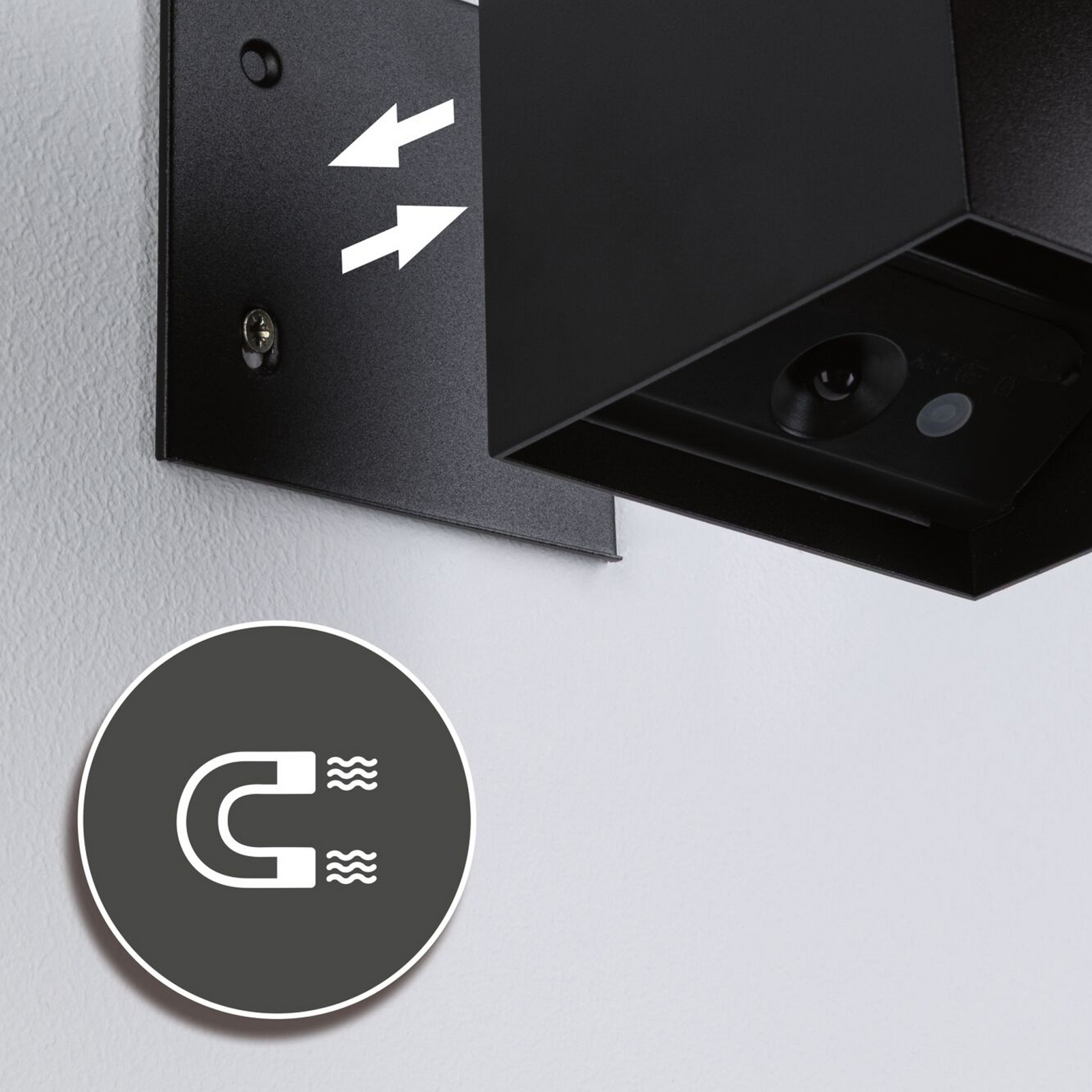 Paulmann Akku-Außenwandlampe Nyara schwarz 10 cm Sensor IP44 Paulmann Akku-Außenwandlampe Nyara schwarz 10 cm Sensor IP44