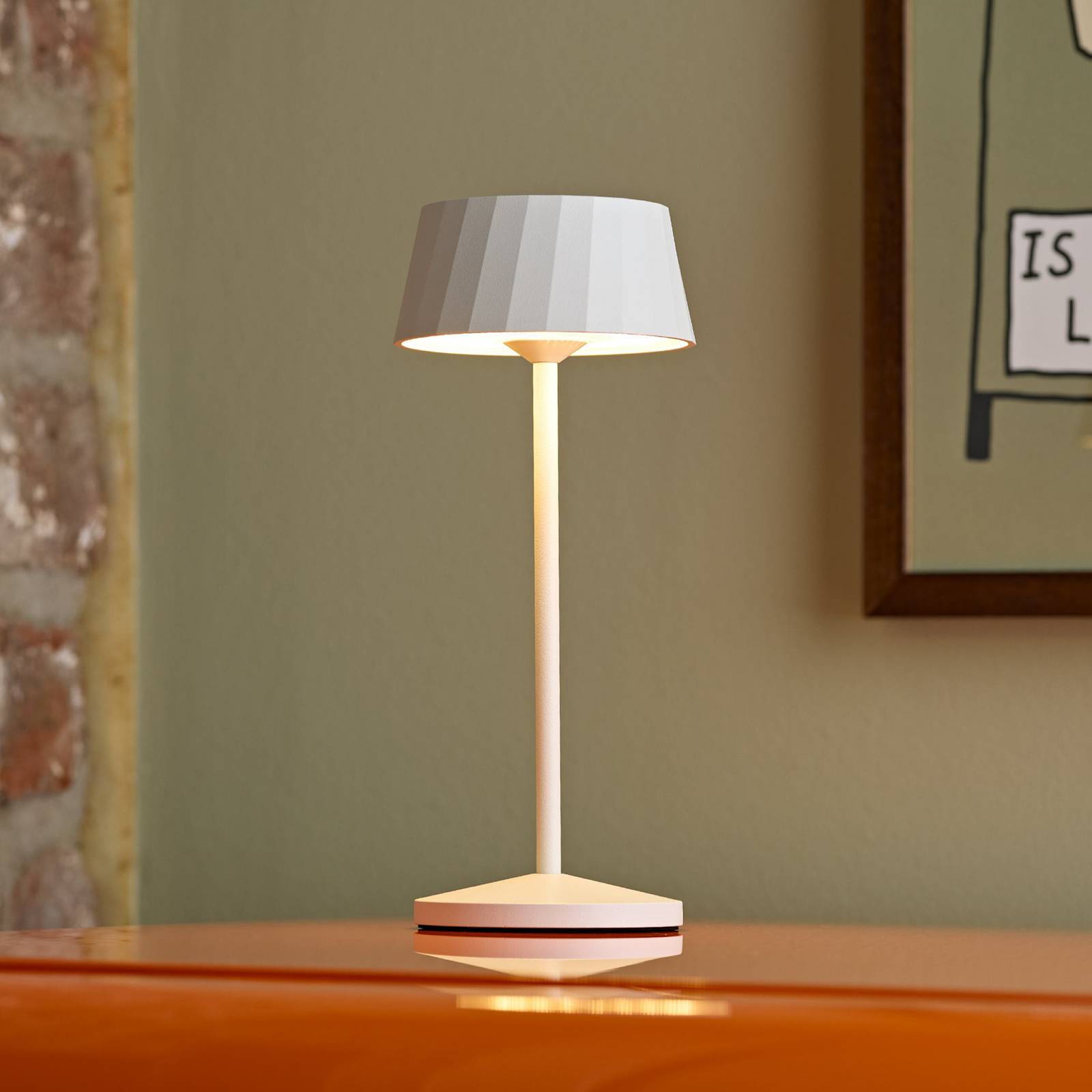 LED-Akku-Tischlampe Facetta, weiß, 22 cm, Metall, CCT IP44 günstig online kaufen