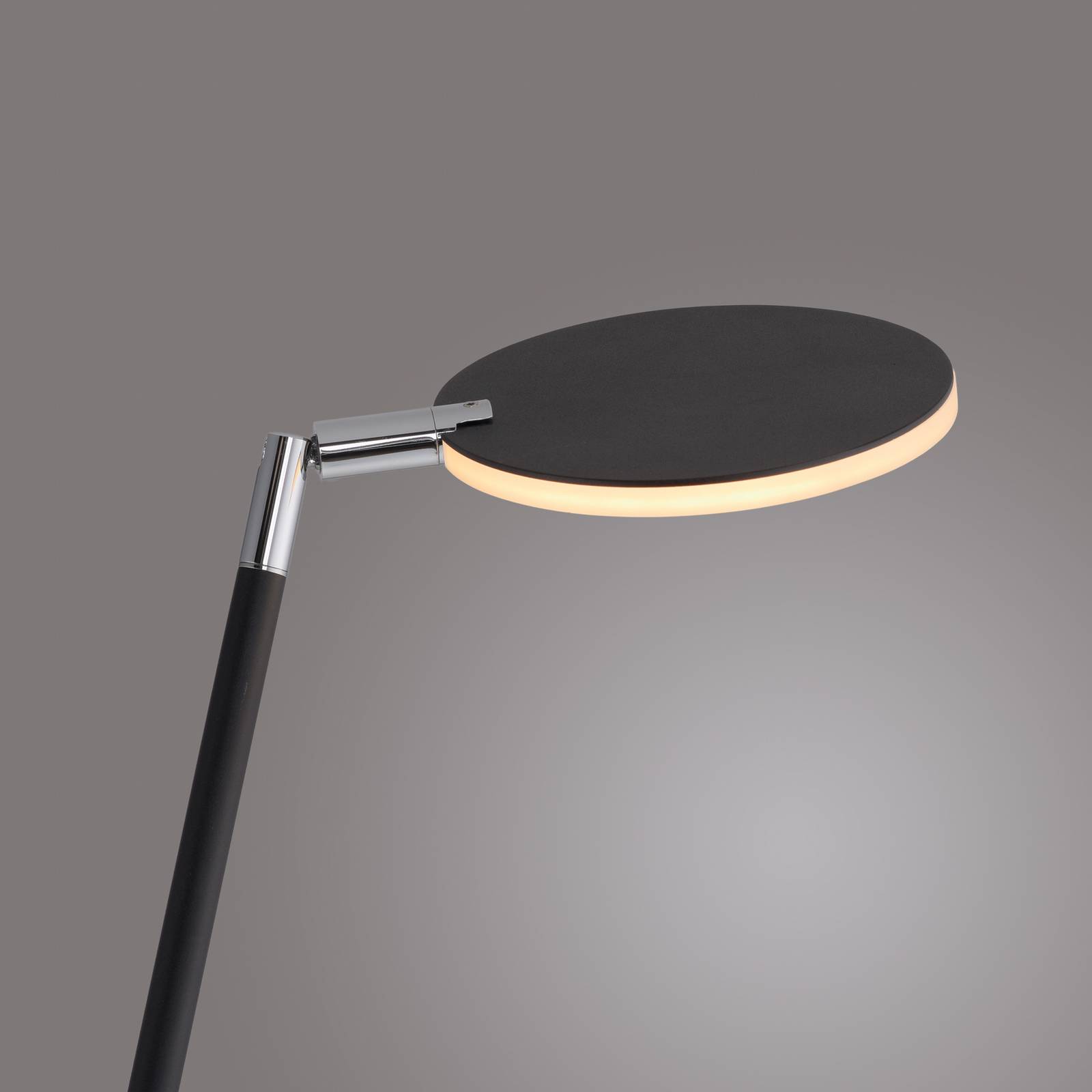 Lampa stojąca LED Paul Neuhaus Akku-Bente, czarna, CCT, USB-C