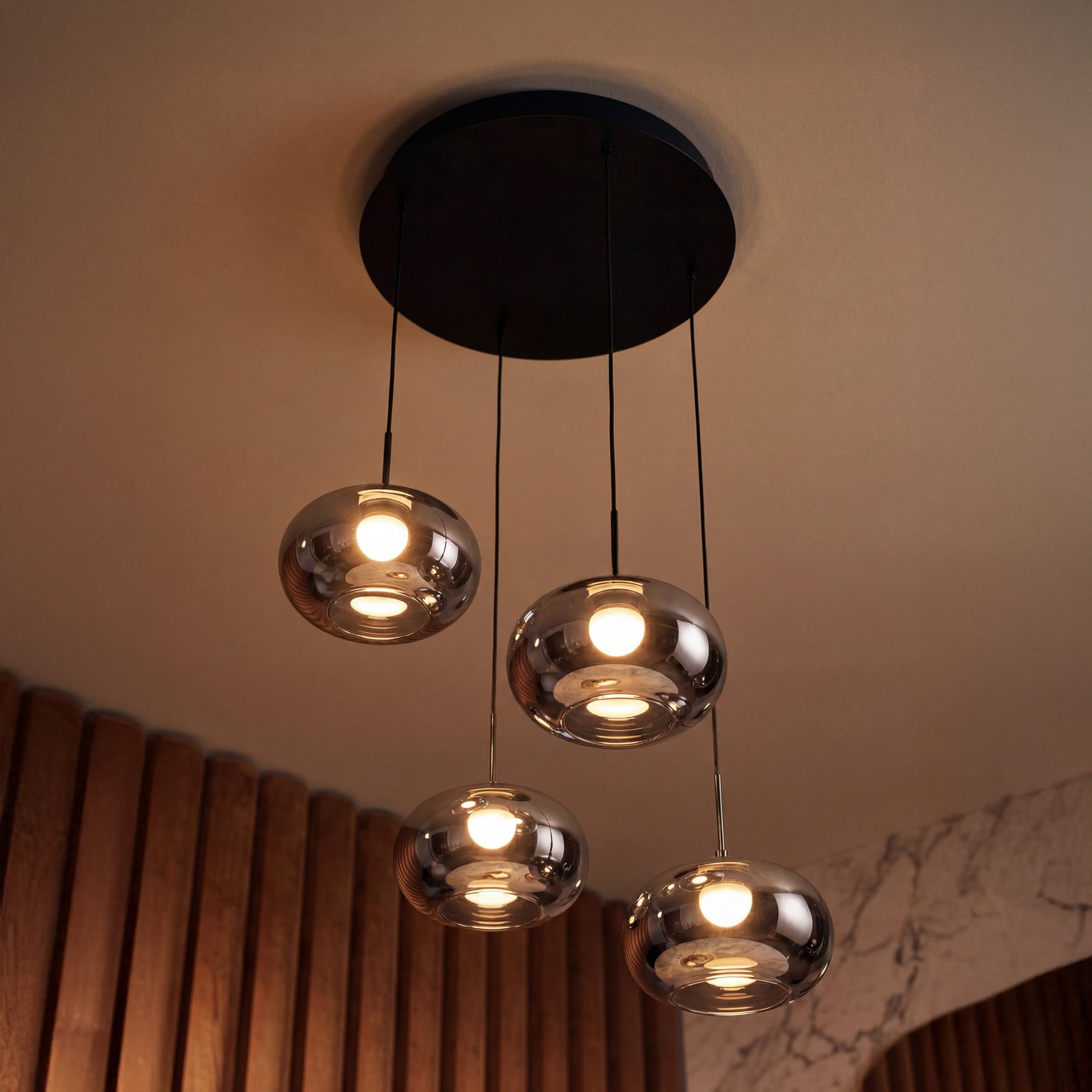 OSRAM LED-hengelampe Decor Satellite, grå, Ø 56 cm, 4 lyskilder, CCT
