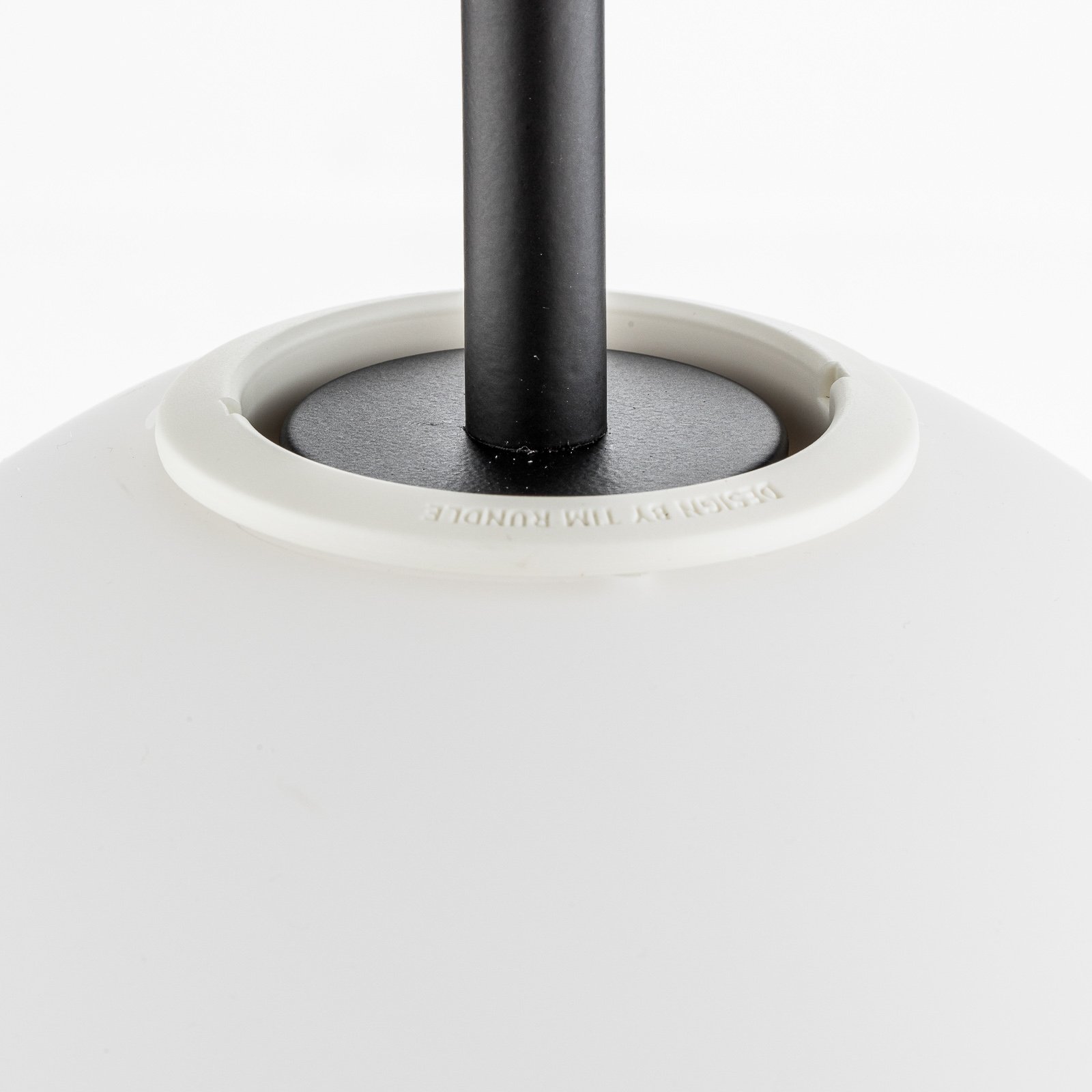 Audo TR Bulb-LED-riippuvalo 1x musta/opaali matta