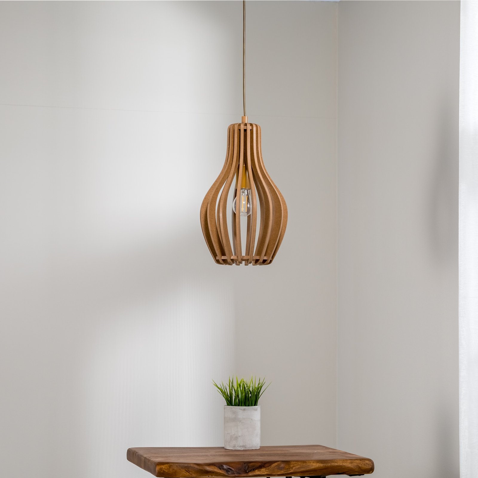 Ika IA pendant light, wooden slat lampshade Ø 24cm