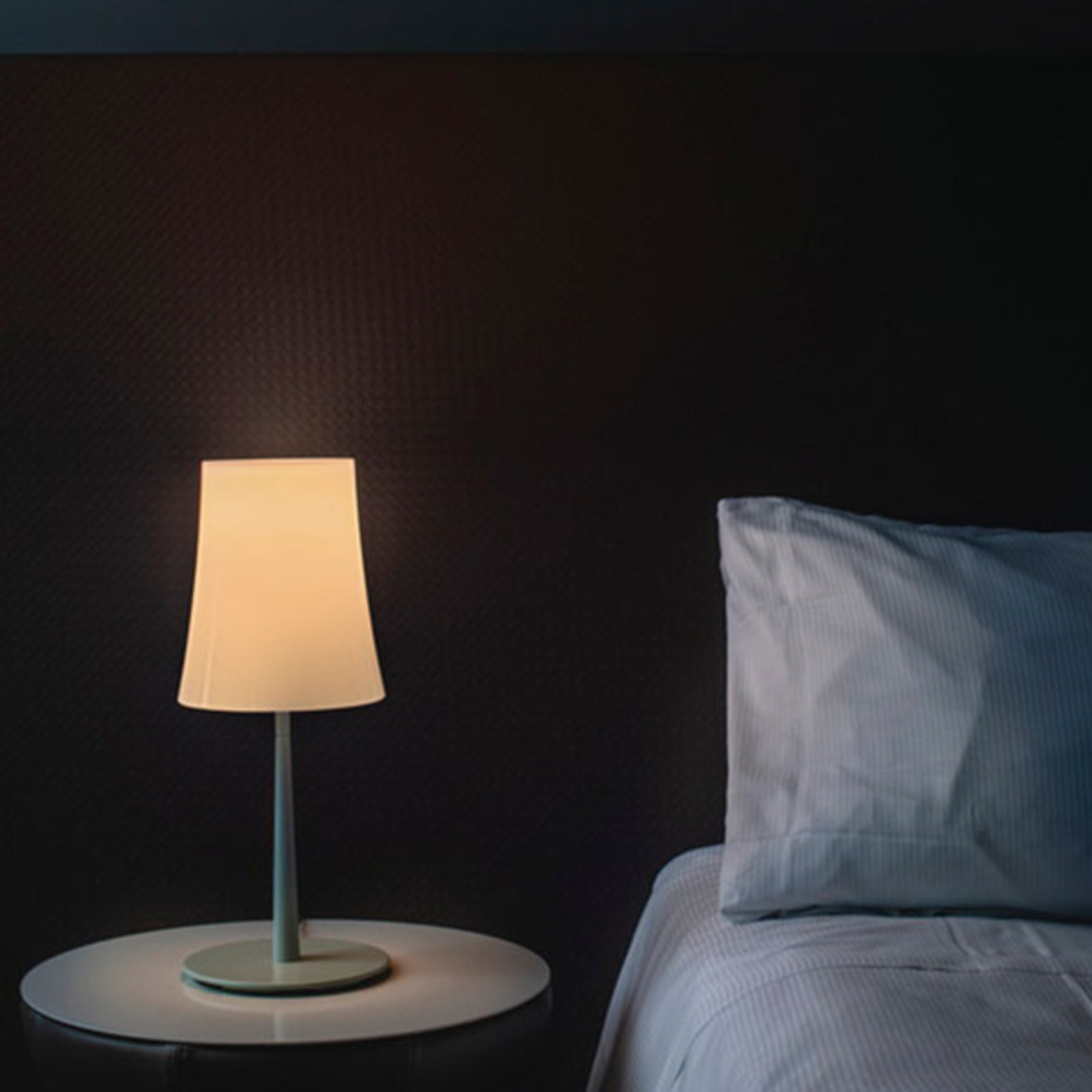 Birdie Easy Tischleuchte Green - Foscarini