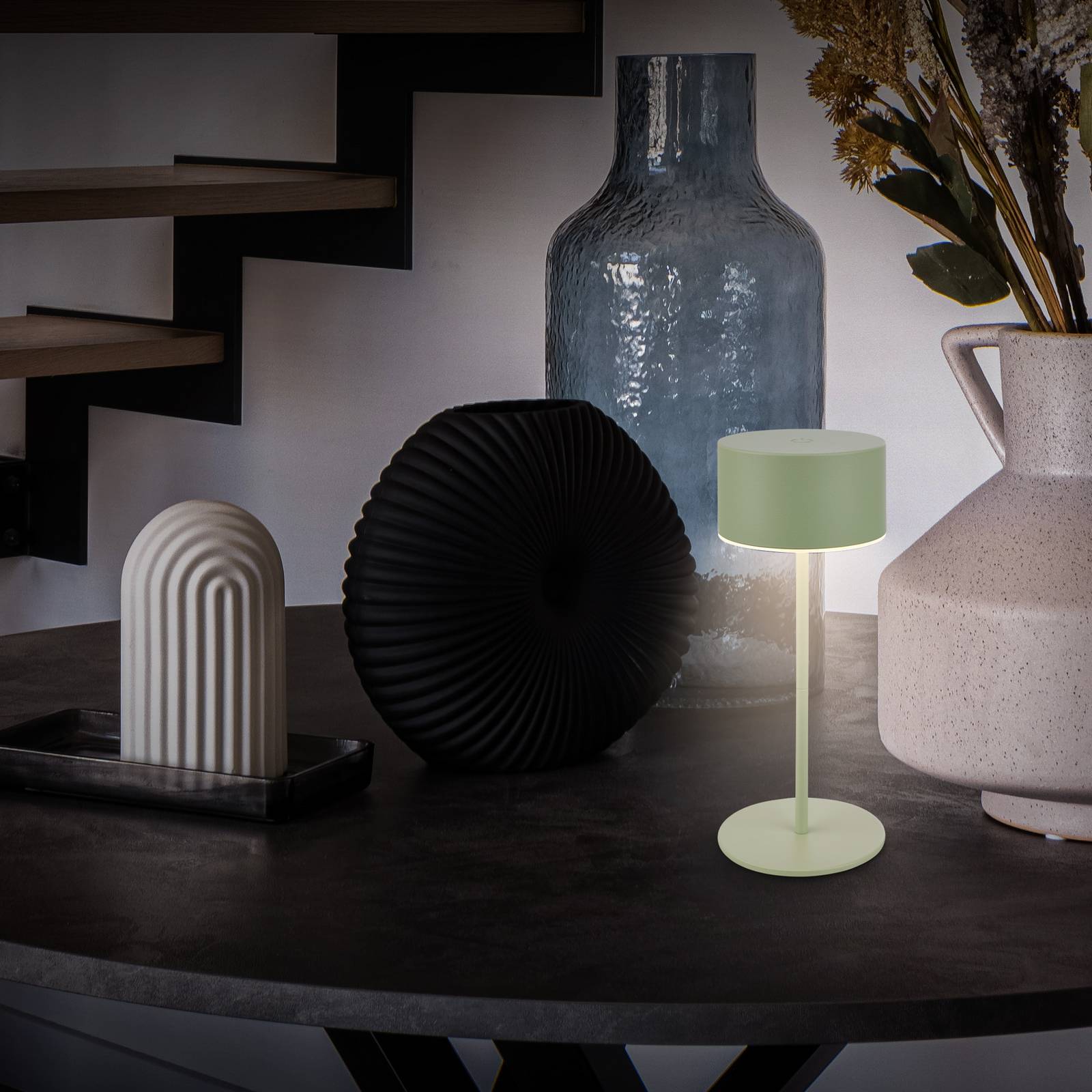 LED-Akku-Tischleuchte Kira, grün, Höhe 19 cm, IP44, touchdim günstig online kaufen