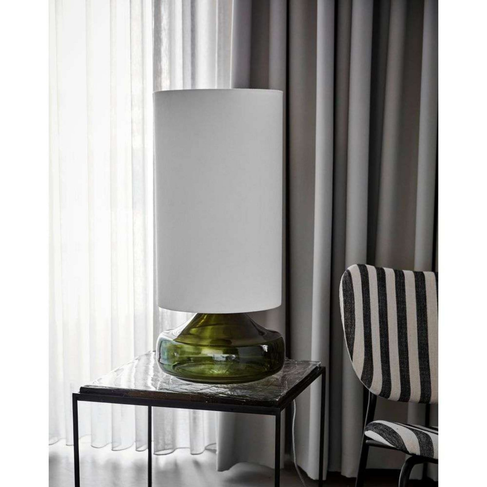 Matte Bordlampe Grøn/Hvid House Doctor - Stue - Glas billede