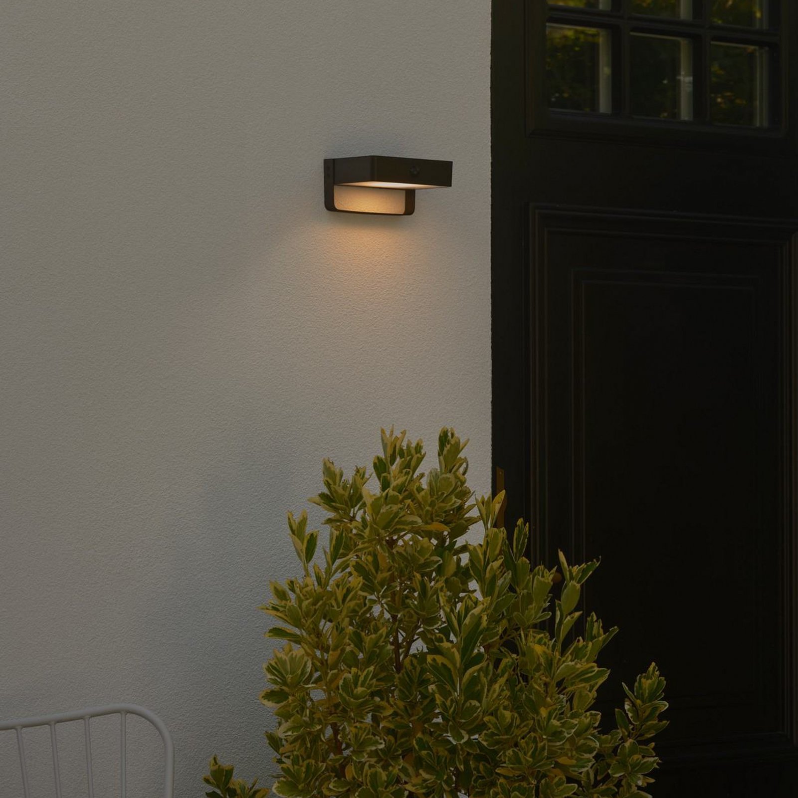 Solar-LED-Außenwandleuchte Saulio, schwarz, Aluminium, IP44