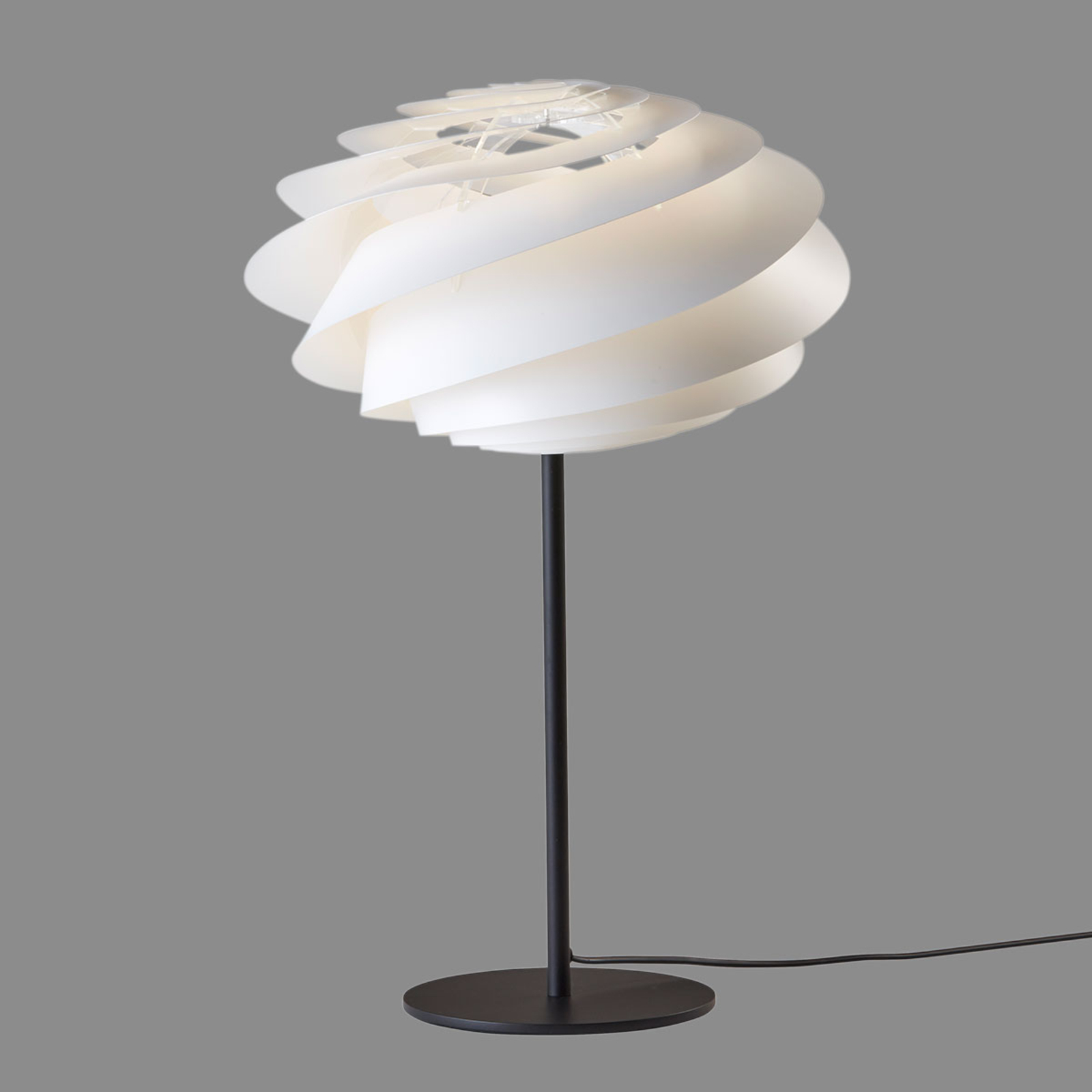 LE KLINT Swirl lampada da tavolo di design, bianco