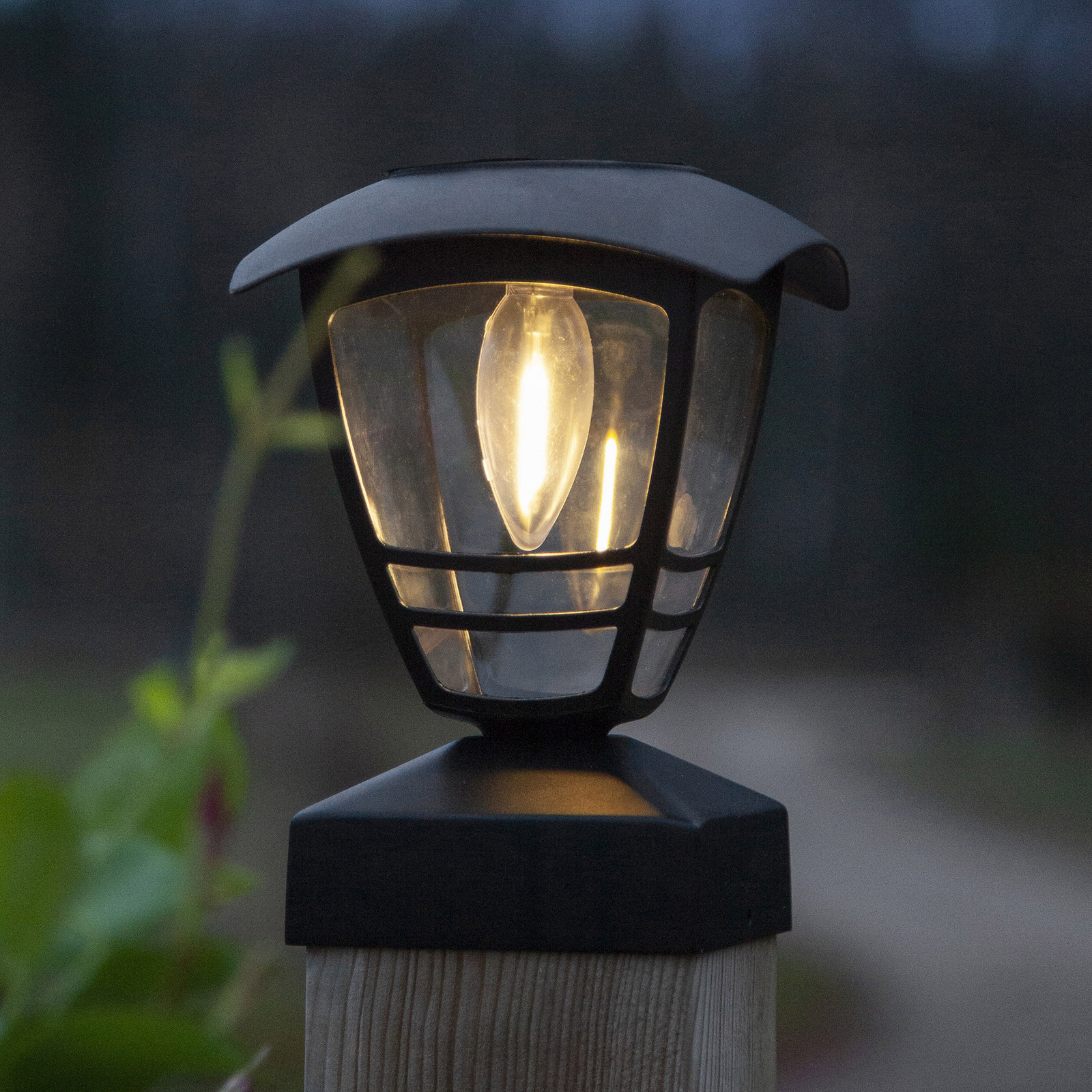 STAR TRADING Lampă LED solară cu soclu Felix - negru transparent - Plastic