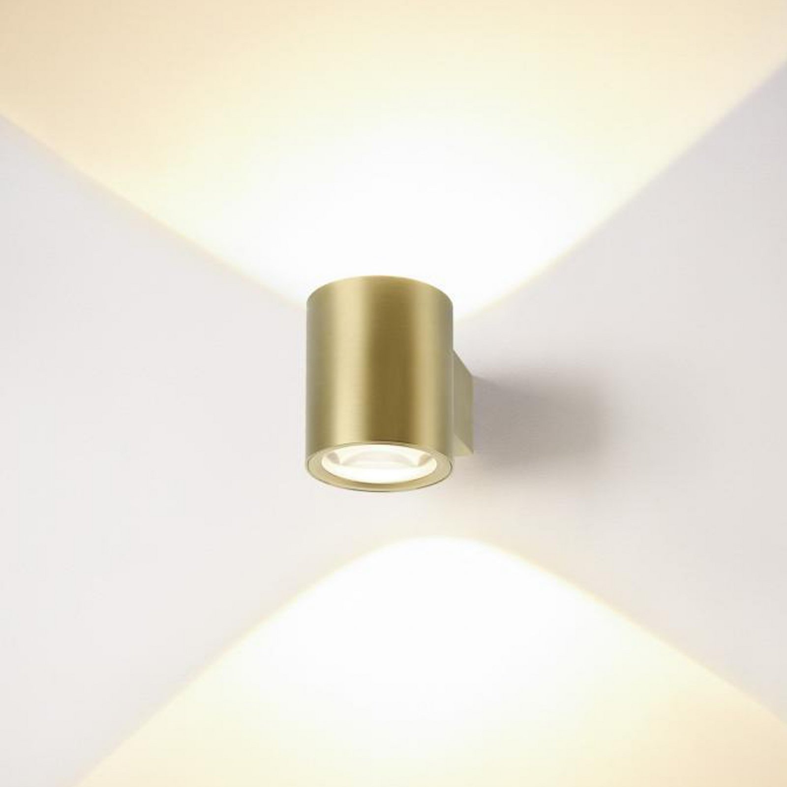 SLV LED-Wandleuchte Oculus, messingfarben Ø 9 cm dim to warm