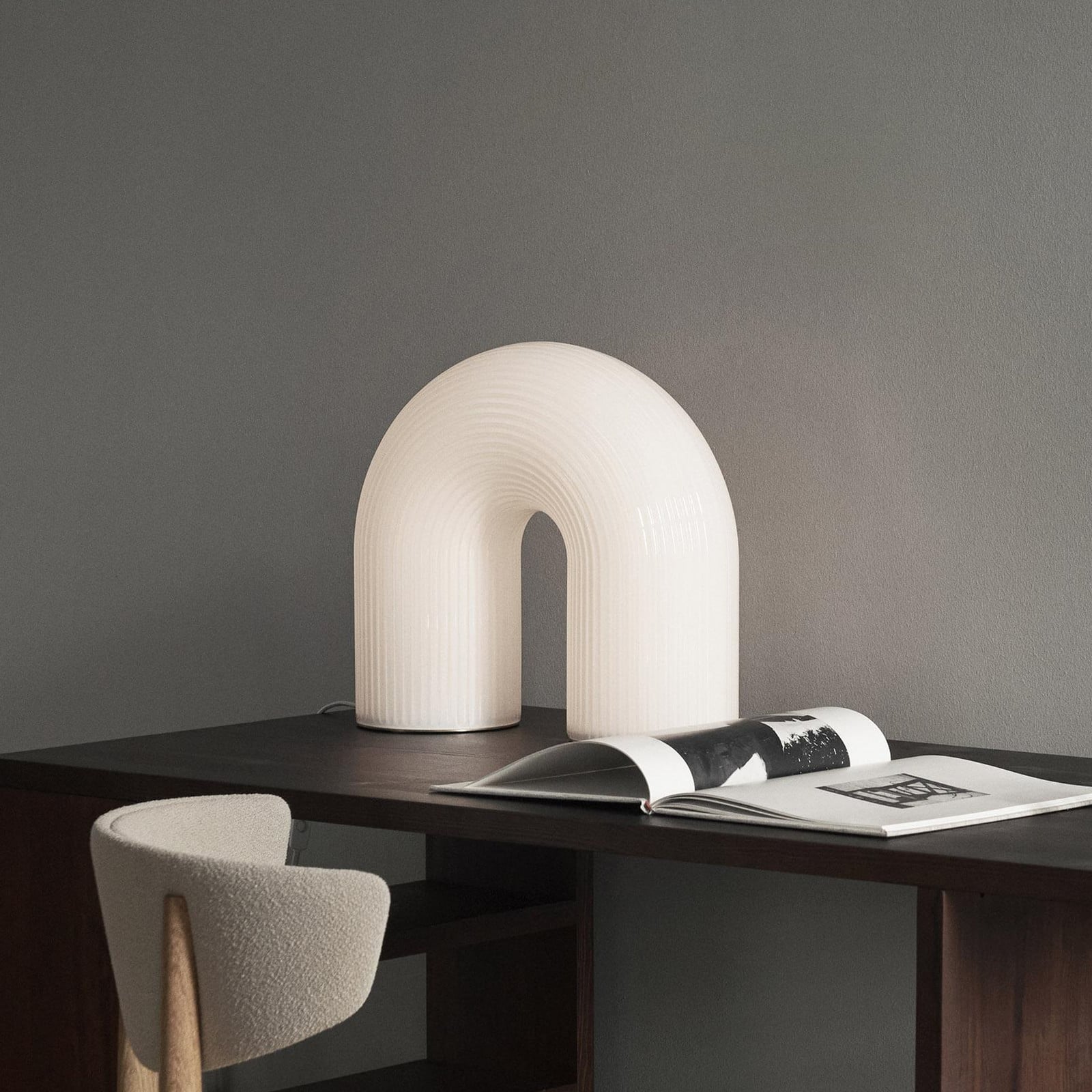 Vuelta bordslampa White ferm LIVING - Vardagsrum - Design - Glas - Med en ljusk&auml;lla