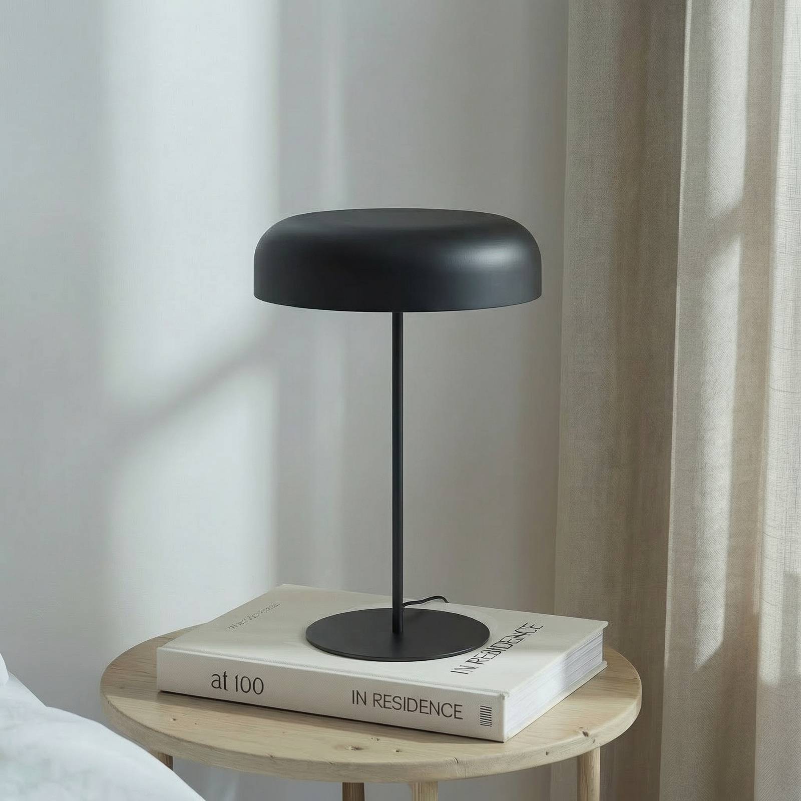 Lampa stołowa Lindby Edion, piaskowa czerń, metal