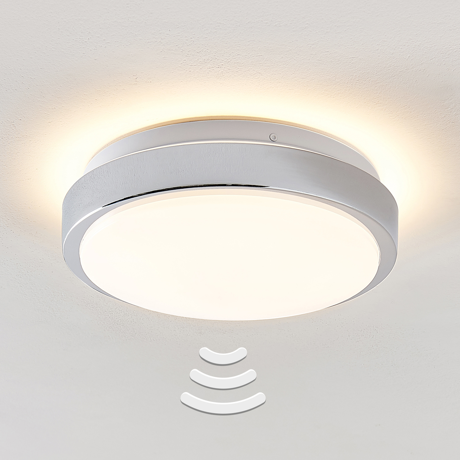 Lindby Camille LED-sensor-taklampe Ø26cm krom