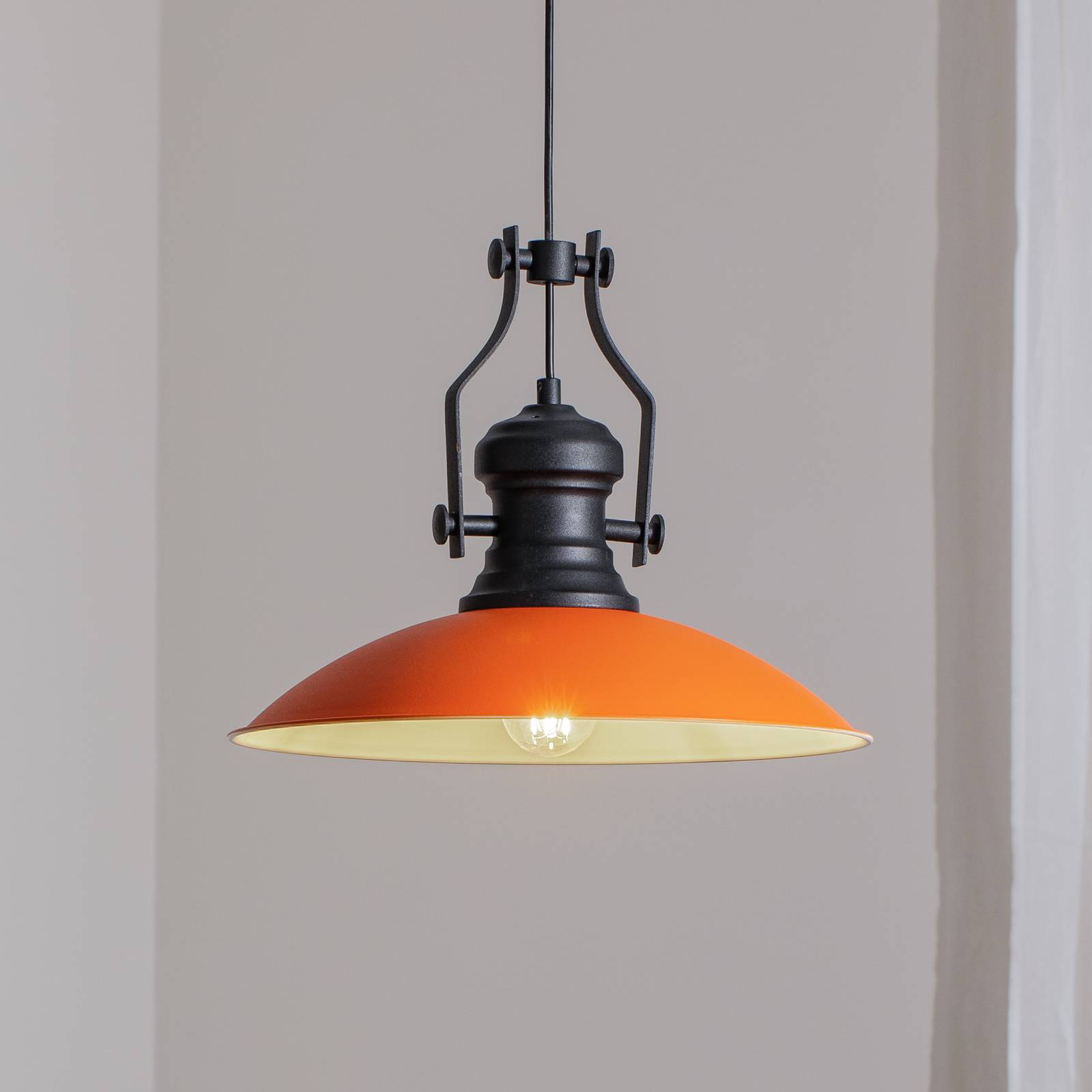 Lampa wisząca Fimda, pomarańczowa, Ø 41 cm, metal, E27