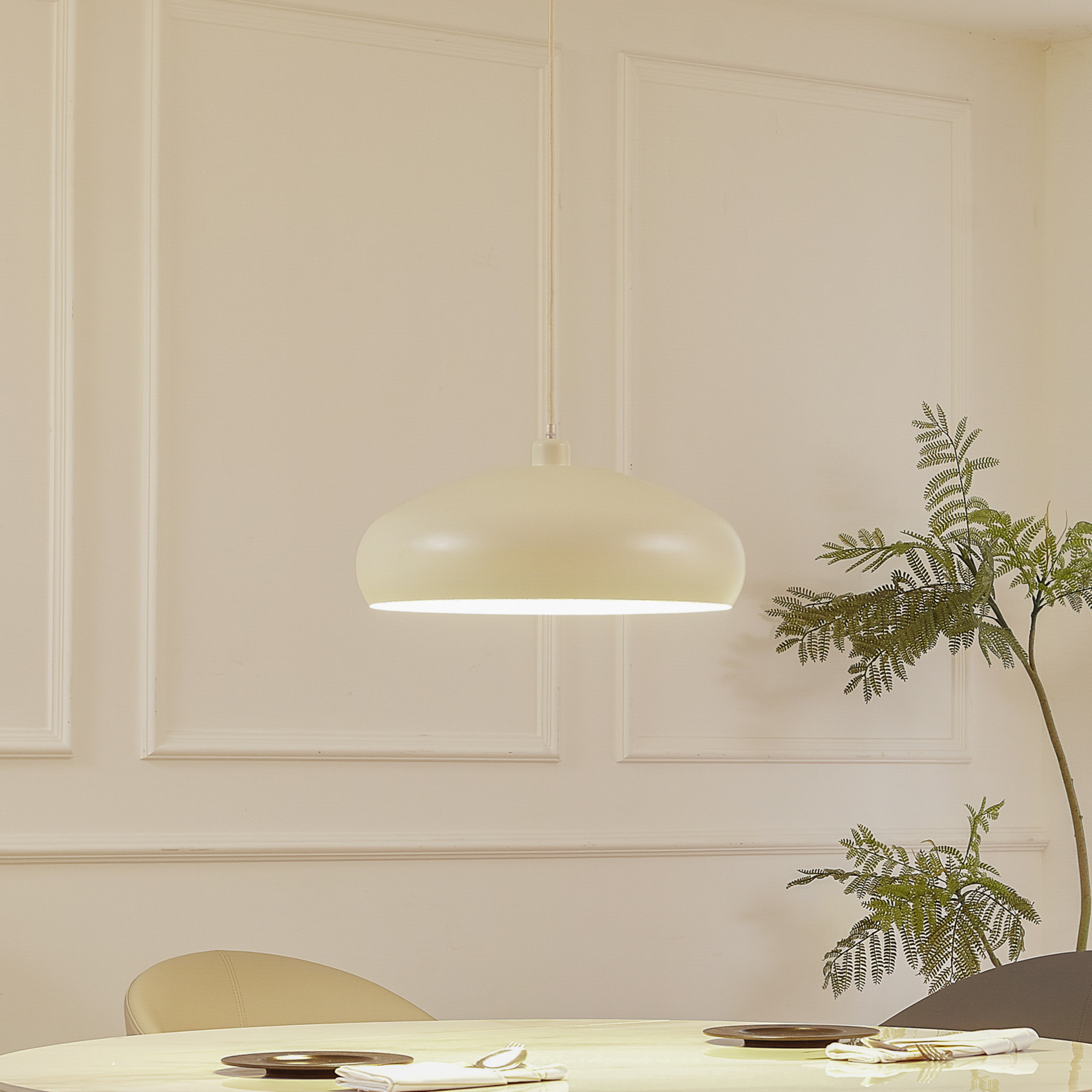 Lampa wisząca Lindby Elover, beżowa, Ø 45 cm, żelazo