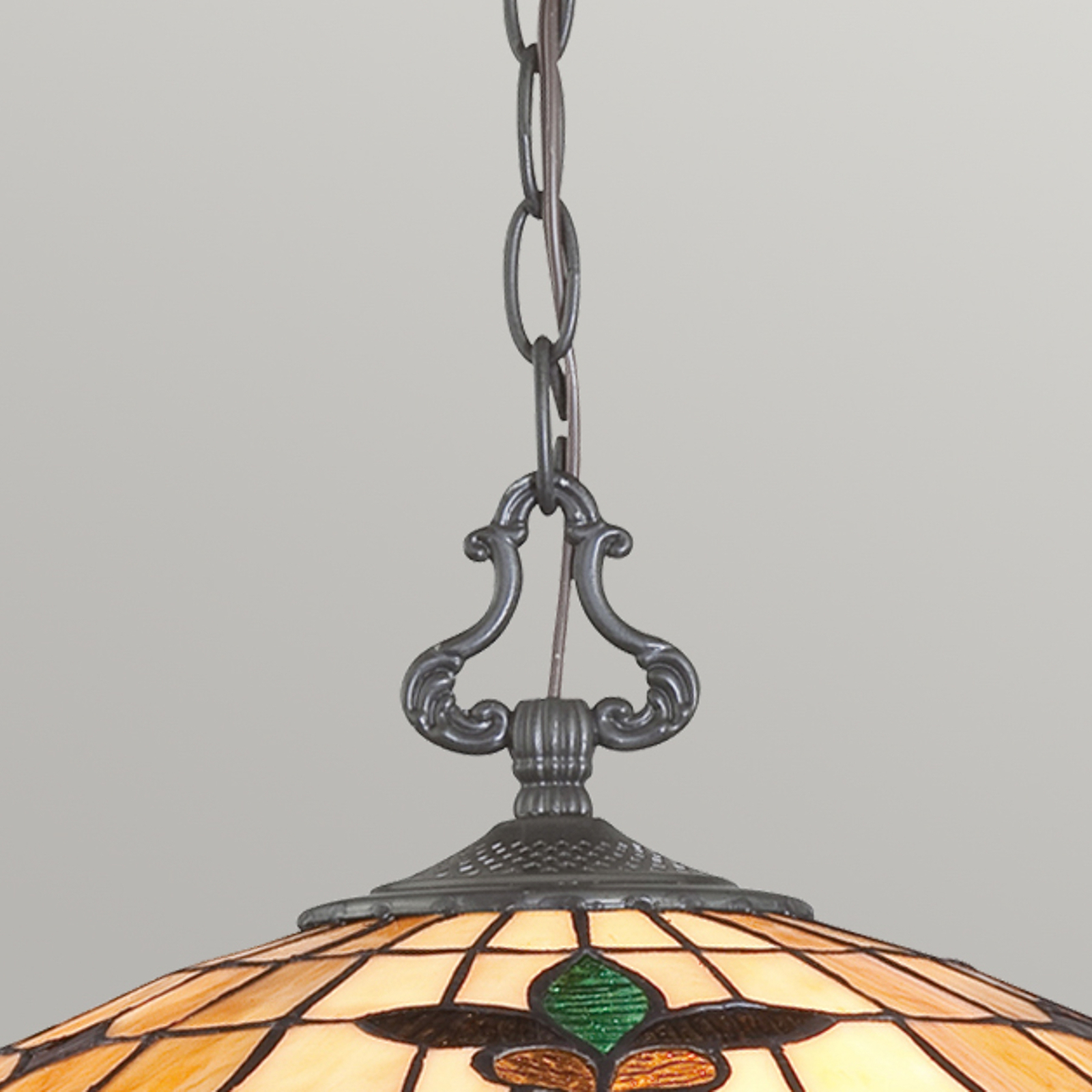 Kami lampă suspendată stil Tiffany