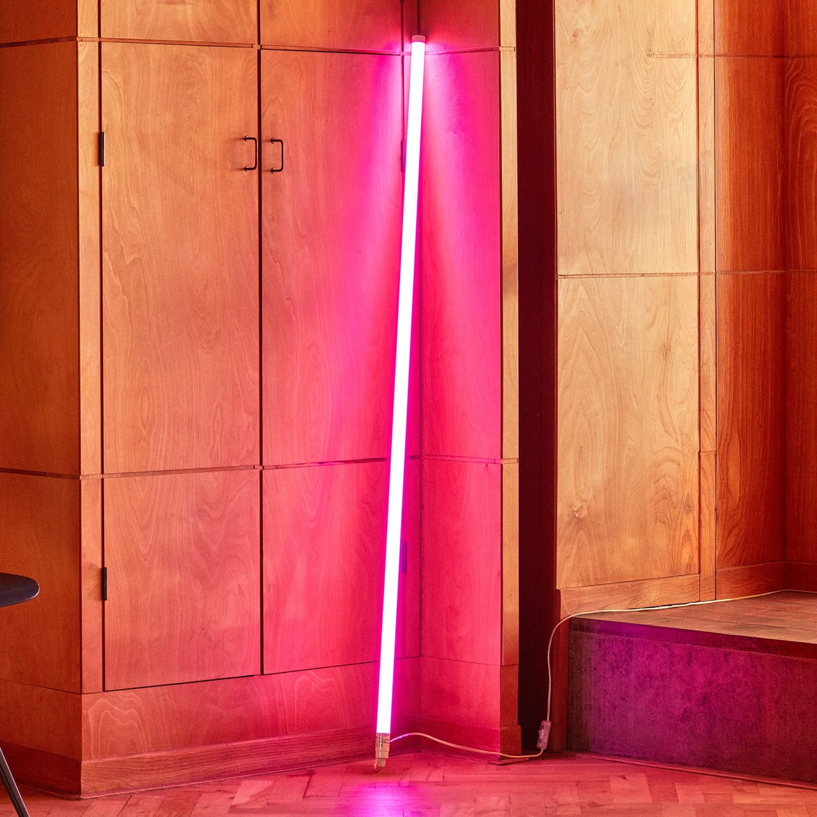 HAY LED tube bulb, pink, UK plug, PVC, 150 cm HAY LED tube bulb, pink, UK plug, PVC, 150 cm