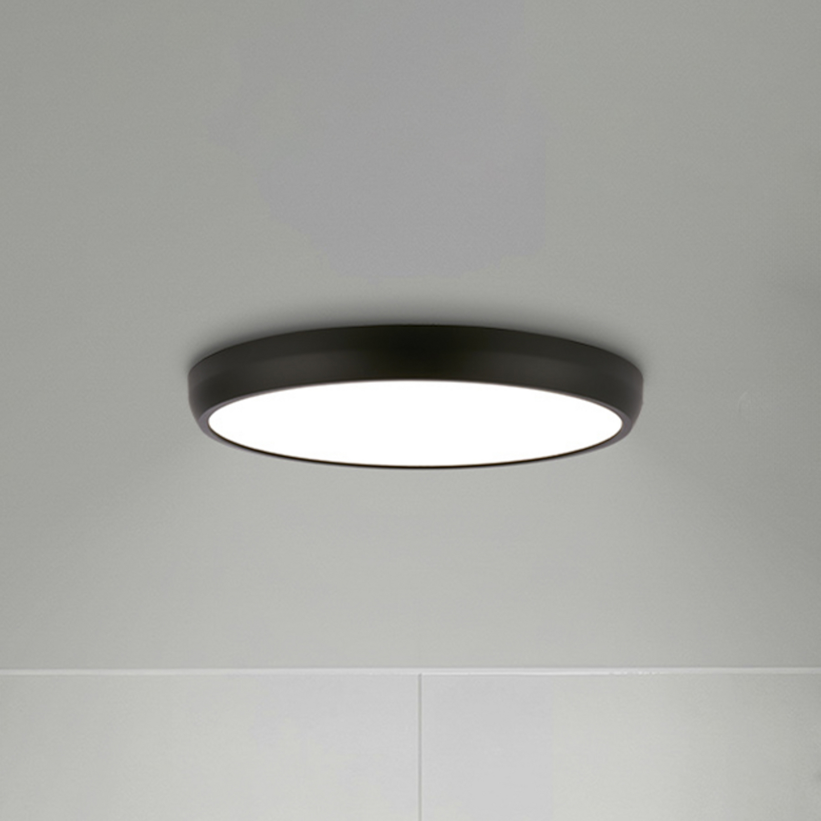 LED-Deckenleuchte Navaro, schwarz/weiß, Ø 38 cm, 4.000 K