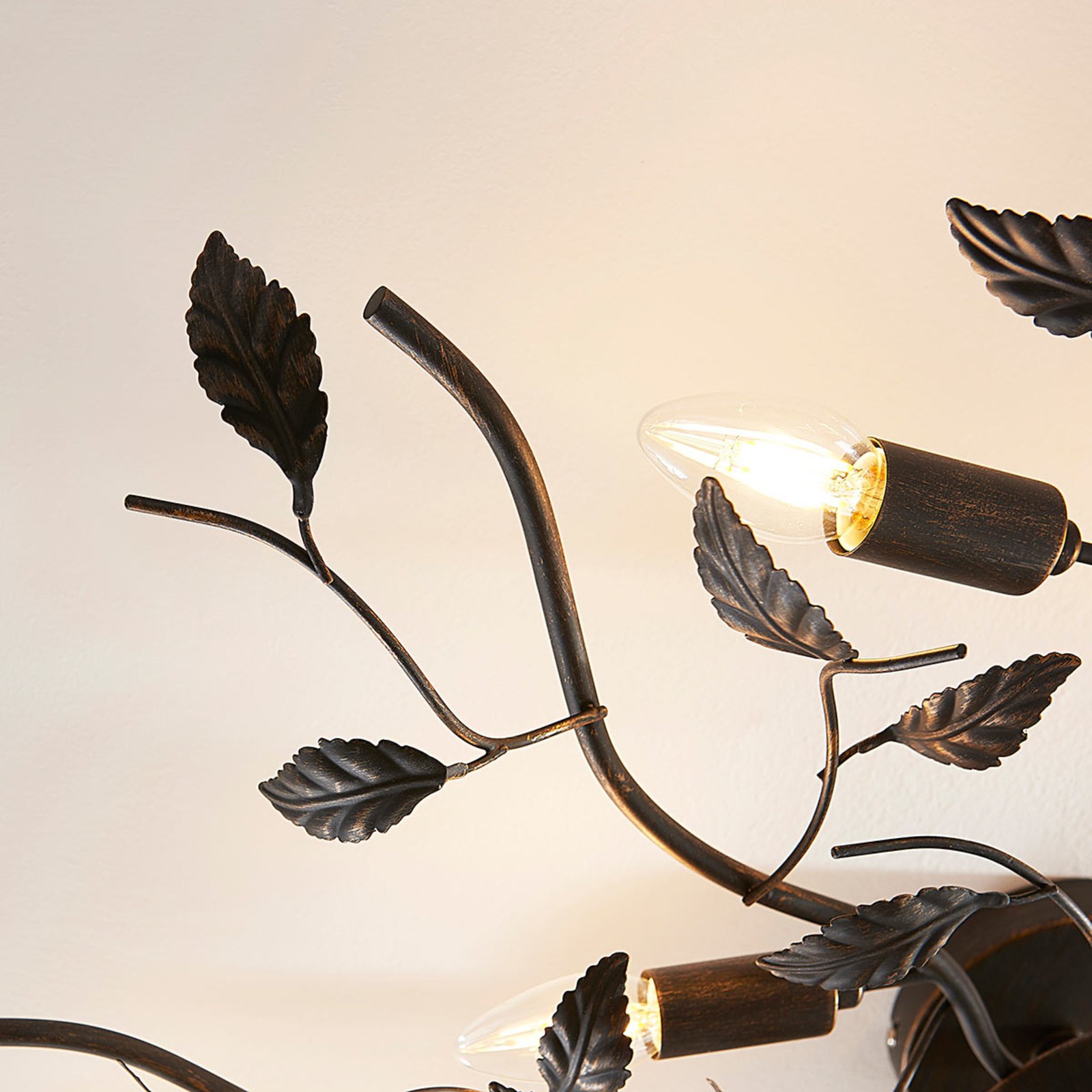 Lindby Deckenlampe Yos, 10-flg., 95 cm, schwarz-kupfer, E14