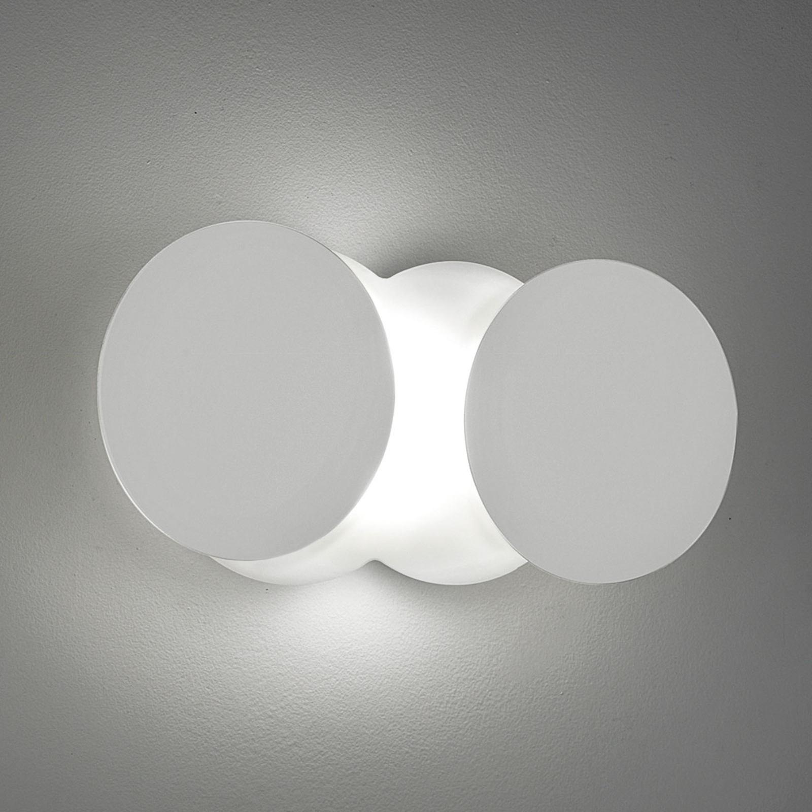 BRAGA Versatile LED wall light Nuvola, white, for Living / Dining Room, metal, plastic, 17 W, energy efficiency: A+, W: 35 cm
