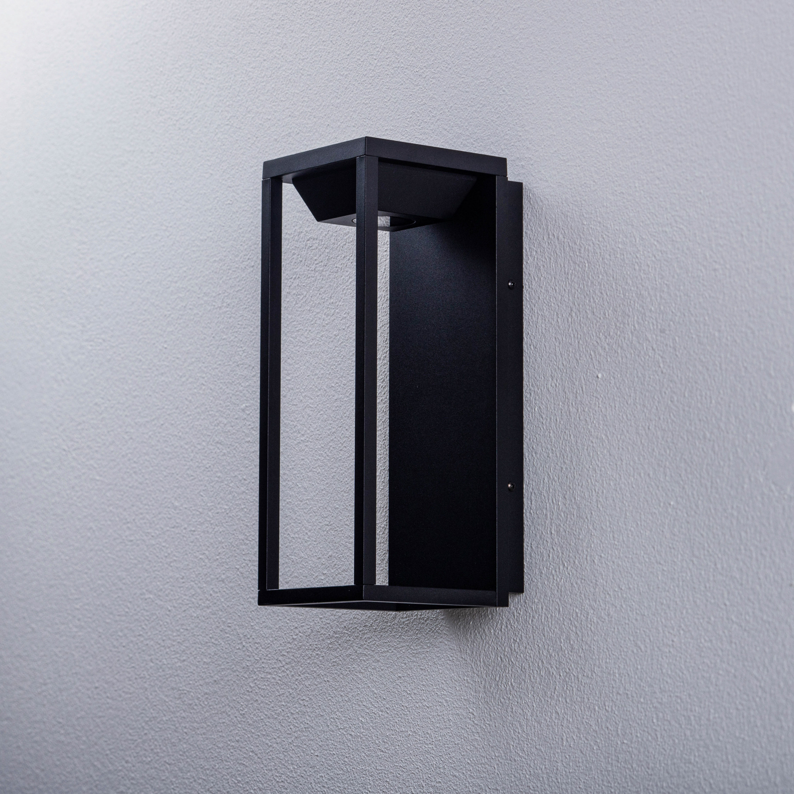 Lucande Faskia LED-utomhusvägglampa i svart