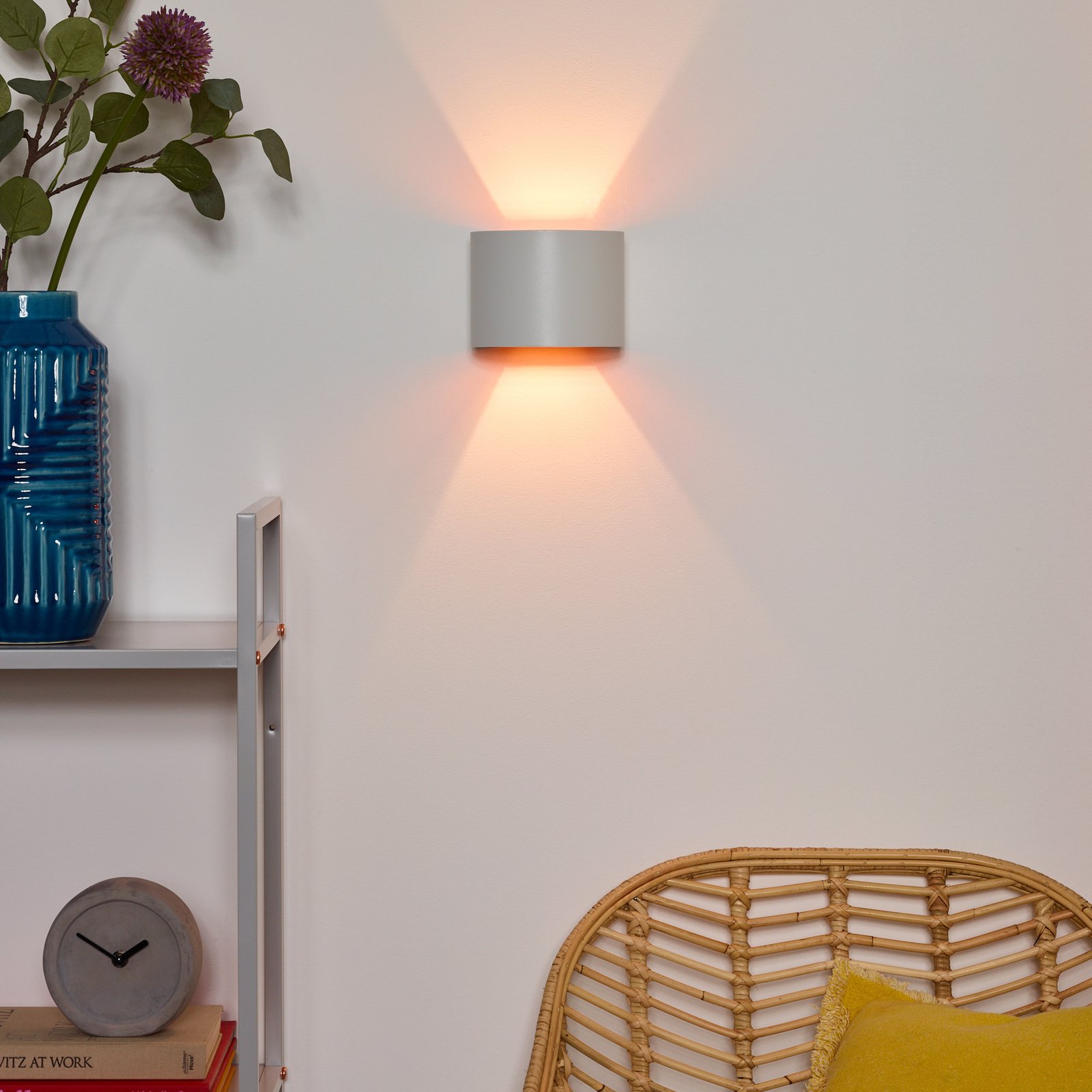 LED wall light Xio, width 13 cm, white