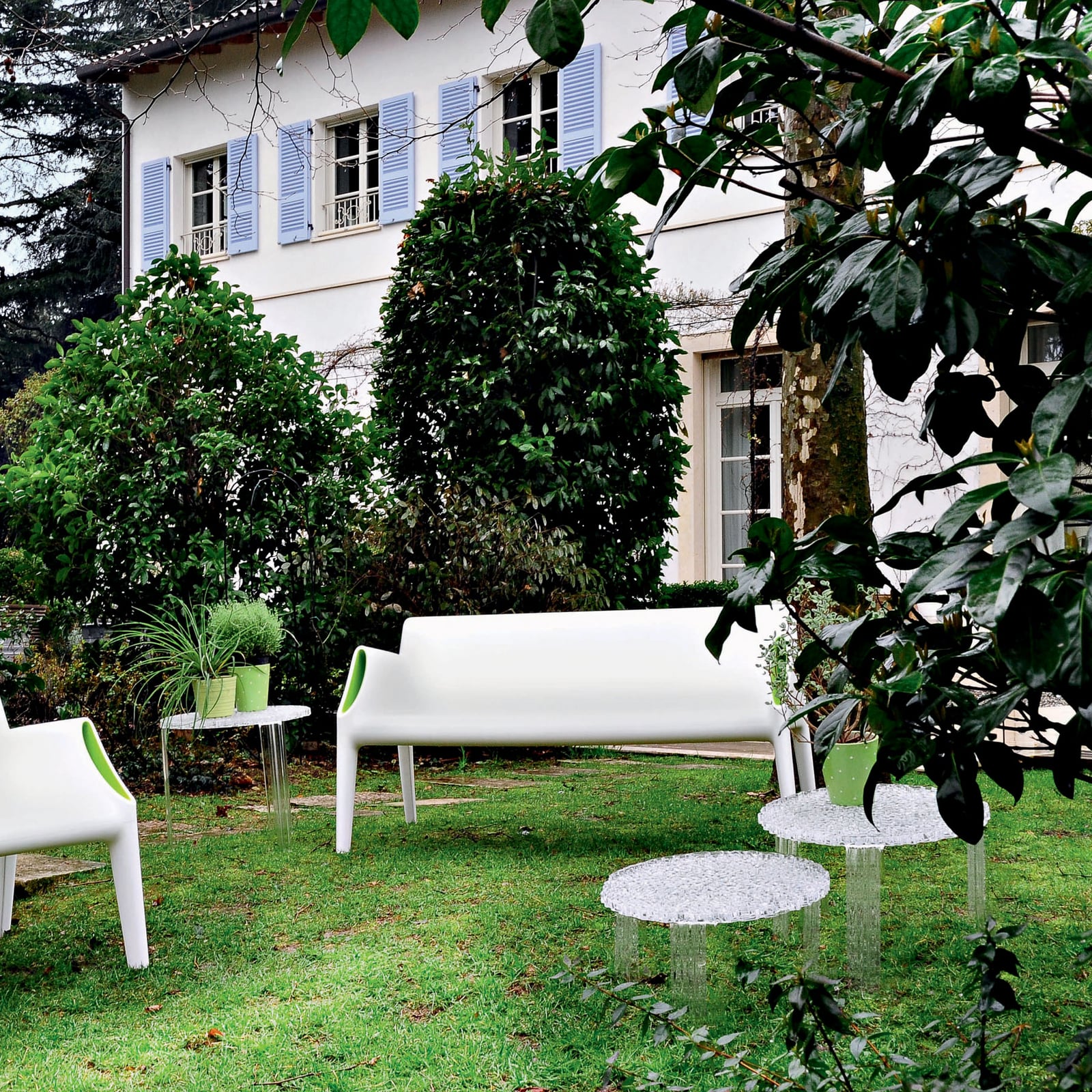 T-Table table, height 36 cm, Ø 50 cm, transparent - Kartell