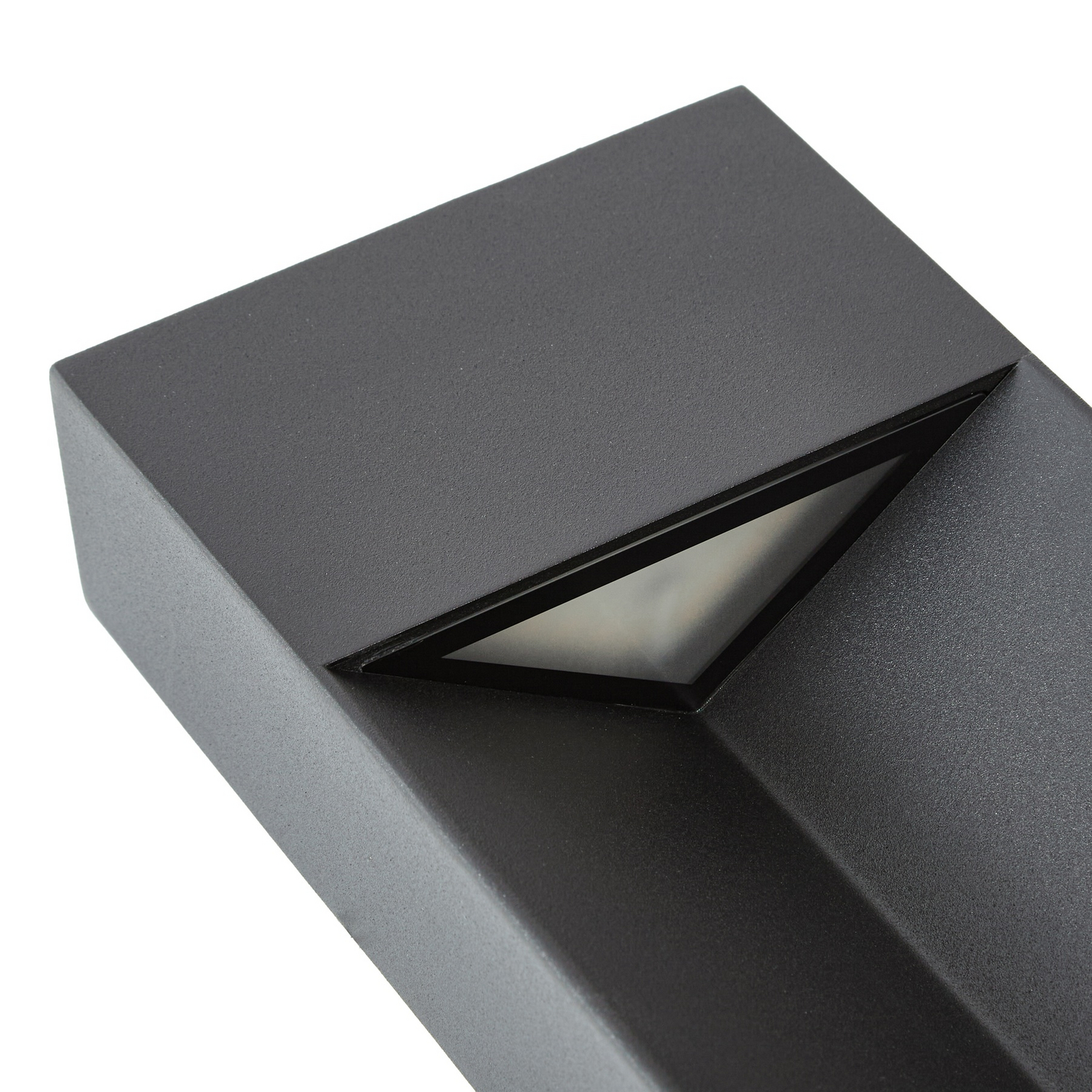 Lucande Kaholo LED ösvény világítás, matt fekete, 90 cm, IP44 Lucande Kaholo LED ösvény világítás, matt fekete, 90 cm, IP44