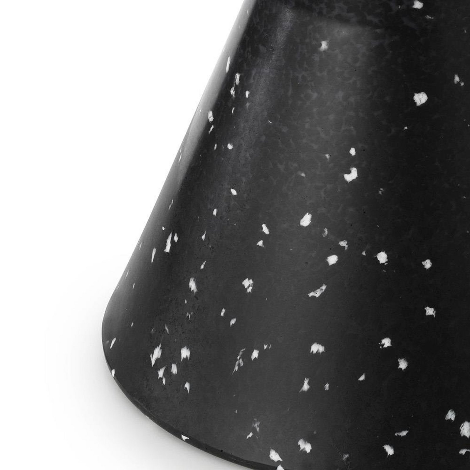 Hocker Bit Cone, schwarz, Höhe 42 cm - Normann Copenhagen Hocker Bit Cone, schwarz, Höhe 42 cm - Normann Copenhagen