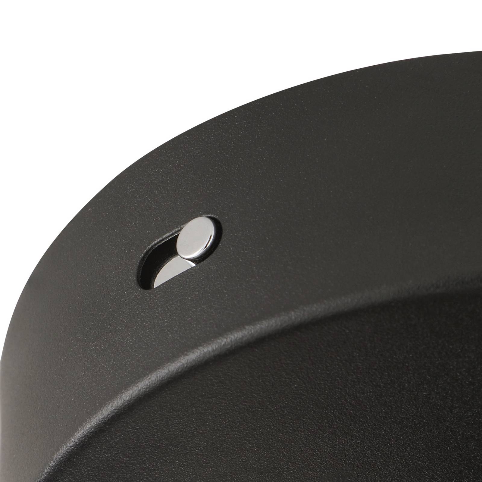 Lampa LED oświetlająca sufit Axion, czarna/brązowa, Ø 15 cm, funkcja pamięci,