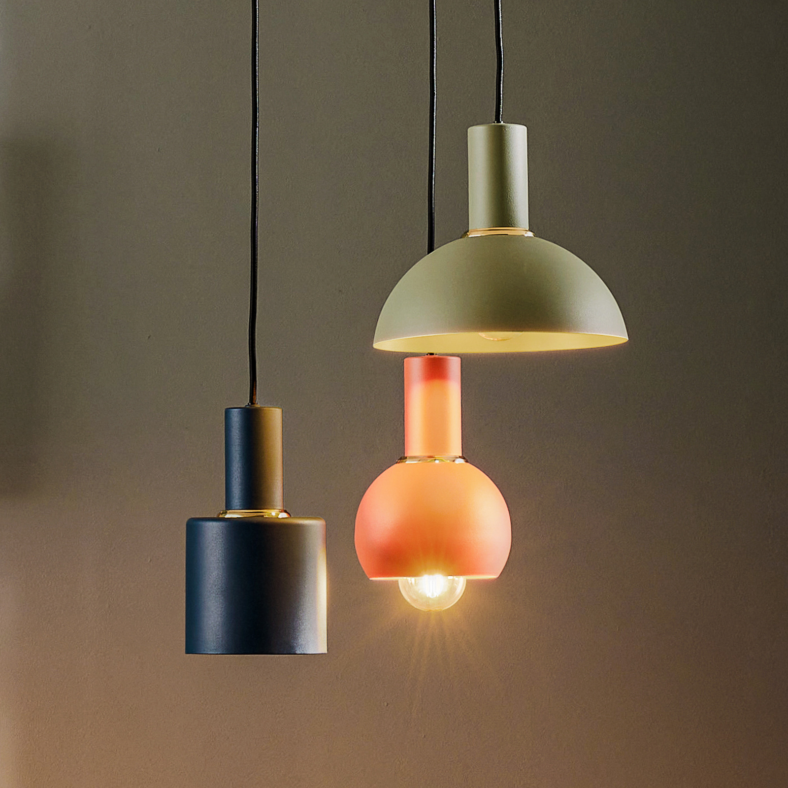 Selma hanging lamp, three-bulb, green/red/blue