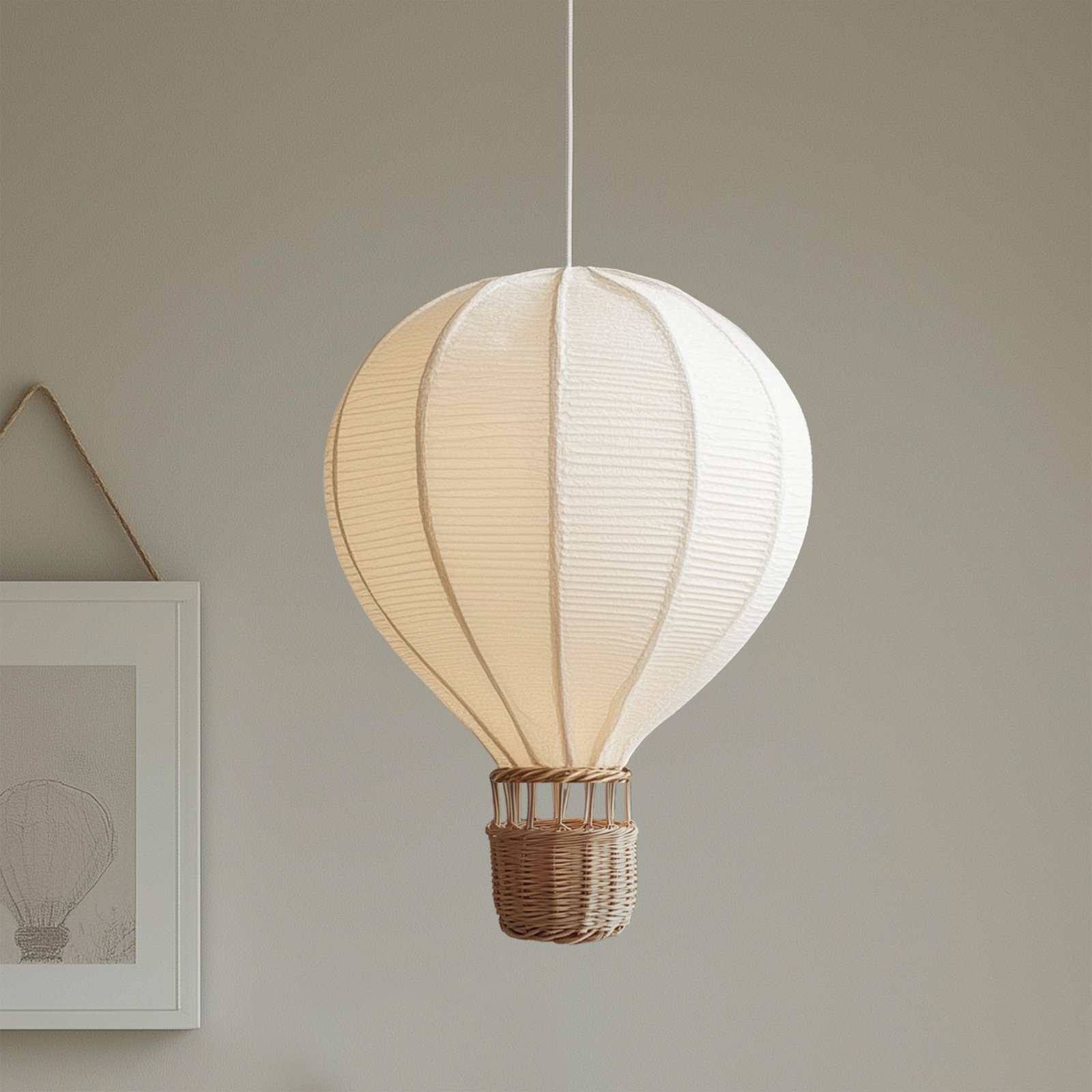 Lindby suspension Balloon, Ø 30 cm, rotin, E27