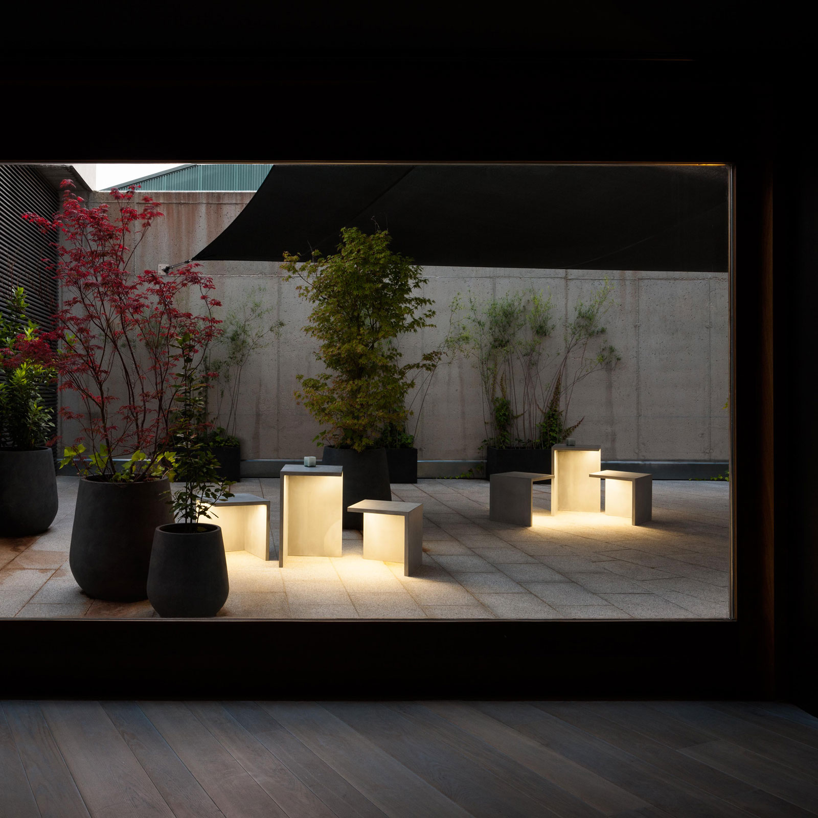 Vibia Empty 4135/4136 outdoor light made of concrete