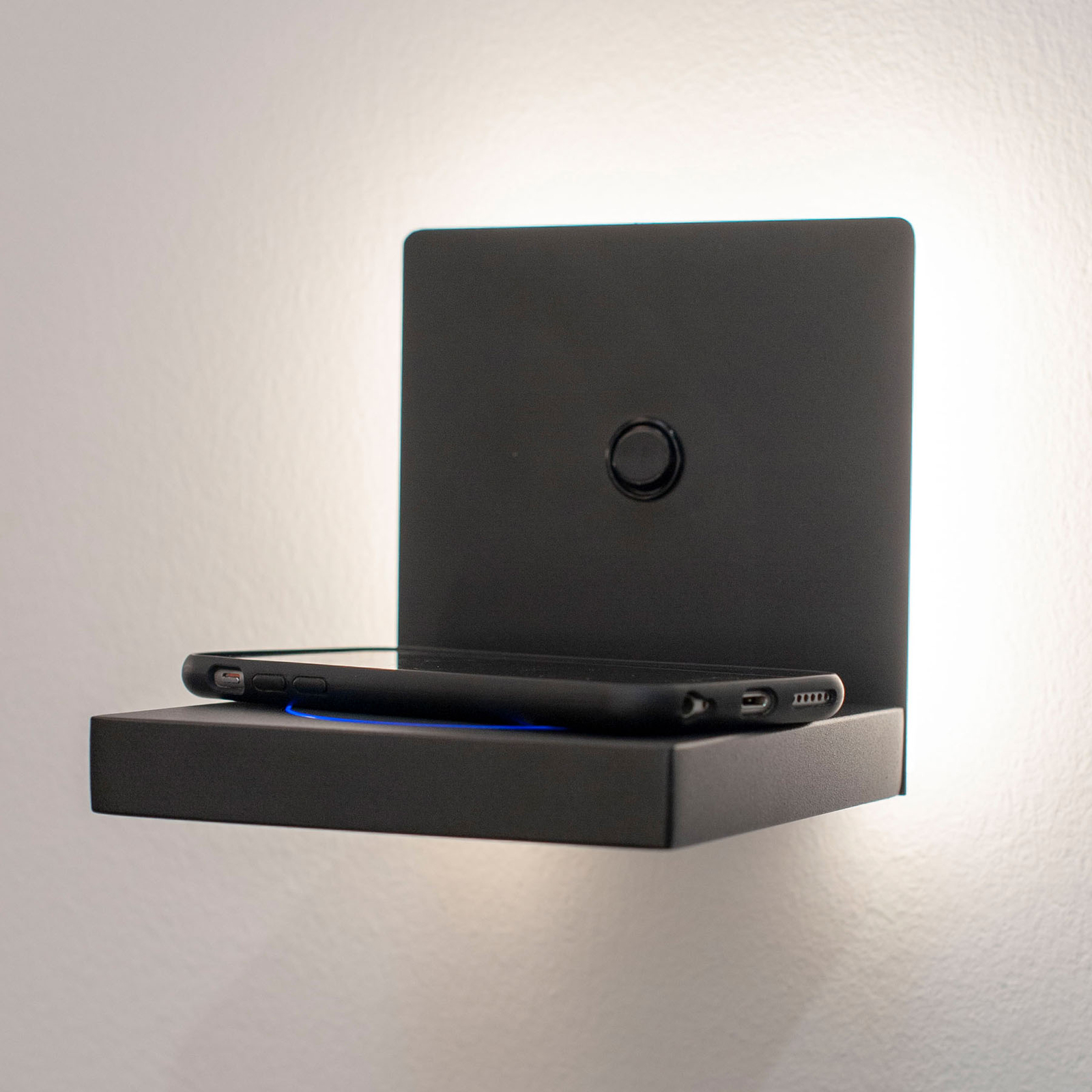 LED-Wandleuchte Zanzibar mit Ladestation
