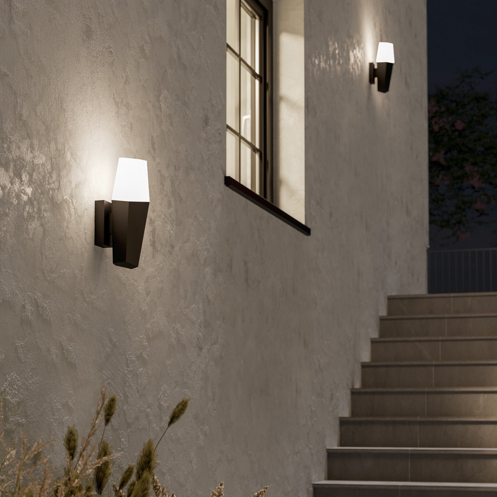 Utomhusvägglampa Farindola i svart/vitt